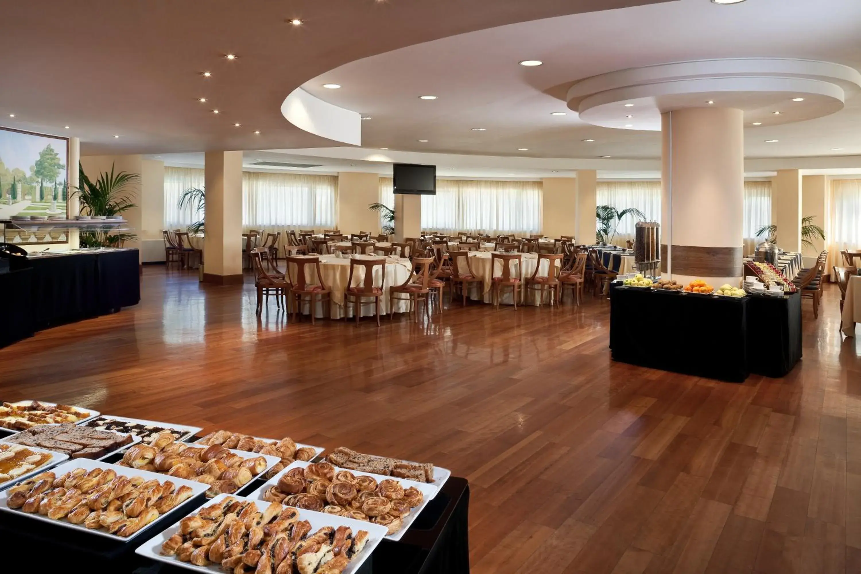 Restaurant/places to eat in Hotel Roma Aurelia Antica Restaurant/places to eat in Hotel Roma Aurelia Antica