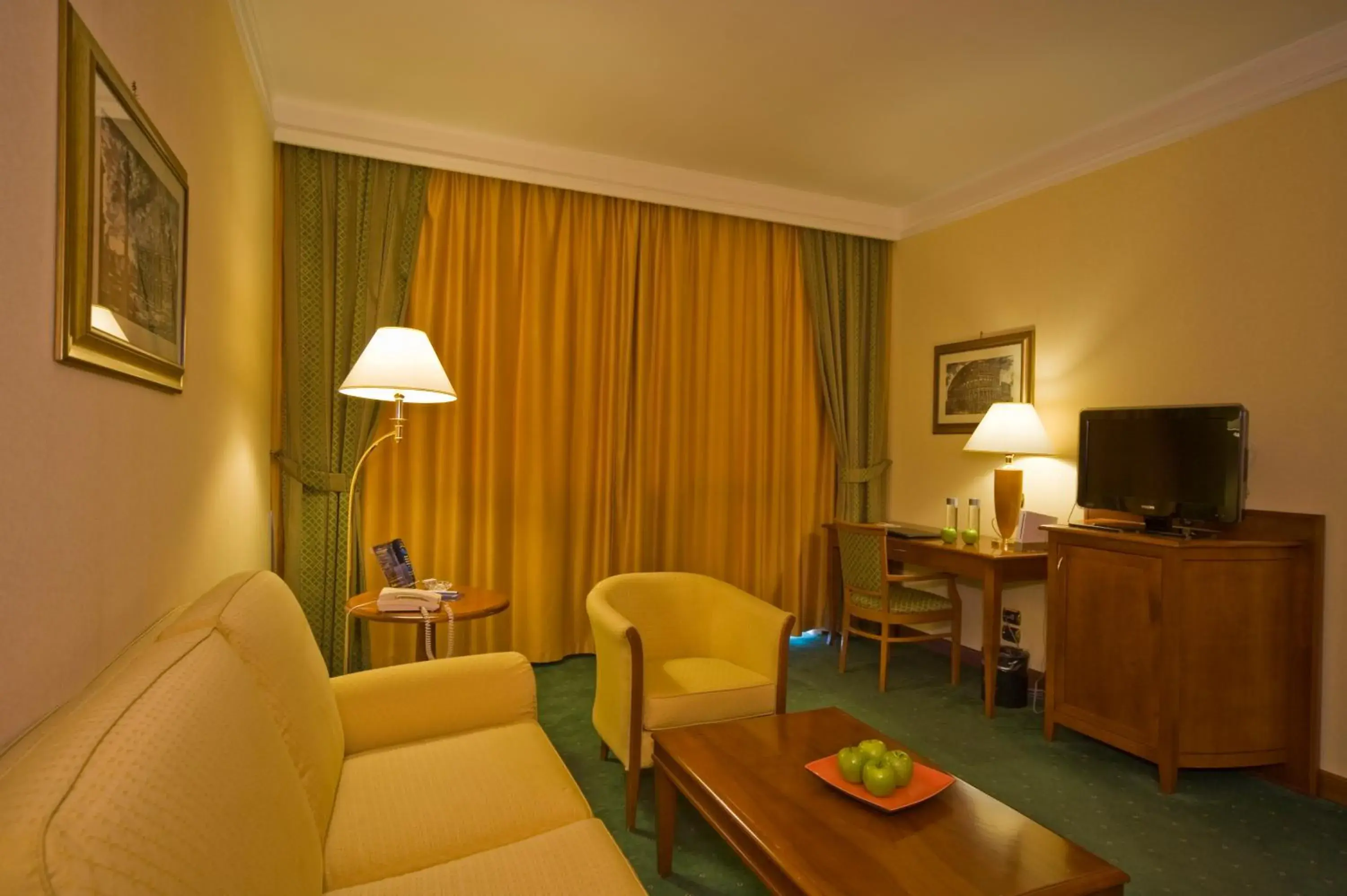 Junior Suite in Hotel Roma Aurelia Antica Junior Suite in Hotel Roma Aurelia Antica