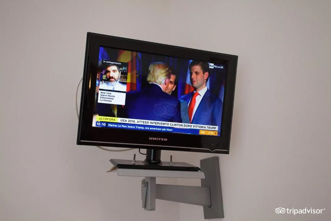 TV and multimedia in Hotel Caprera