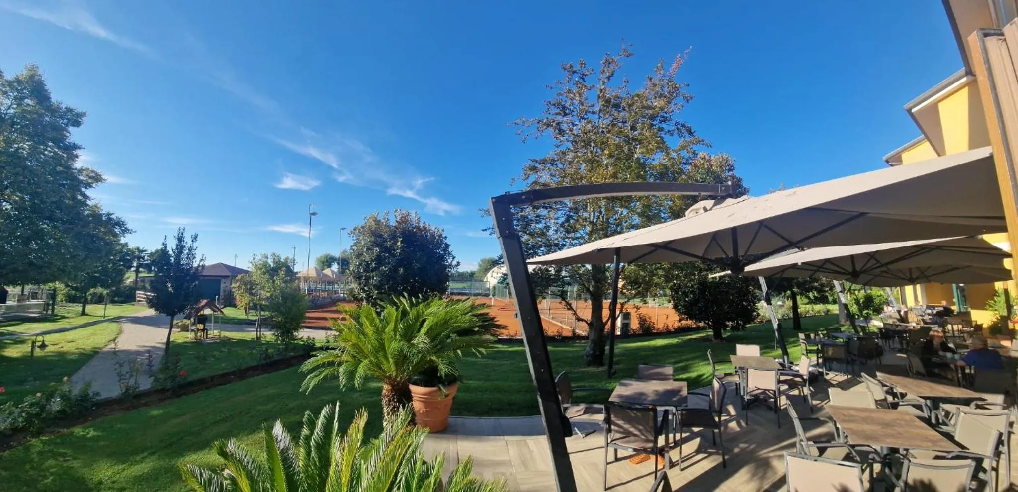 Garden in Ancora Sport Resort Hotel