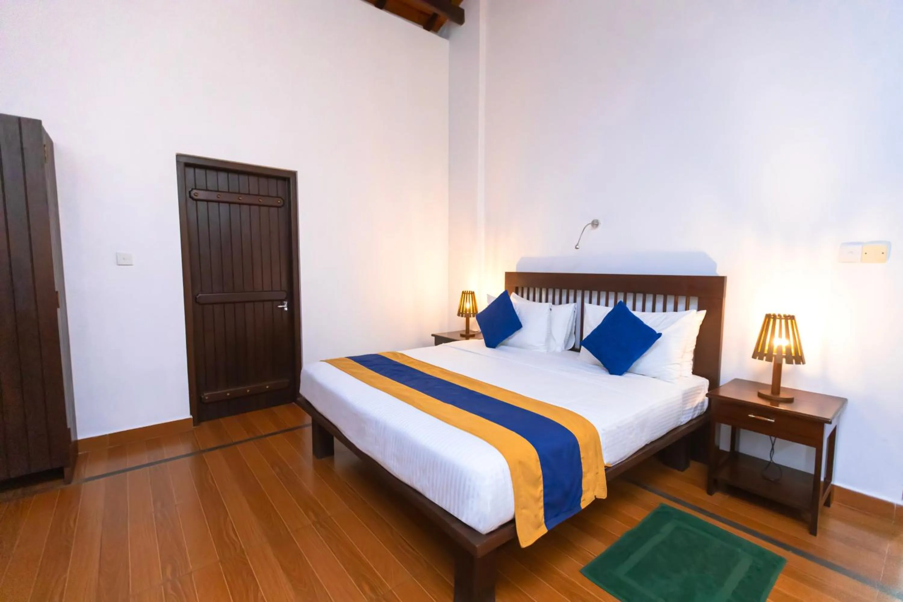 Bed in THE Mangrove cave Hotel