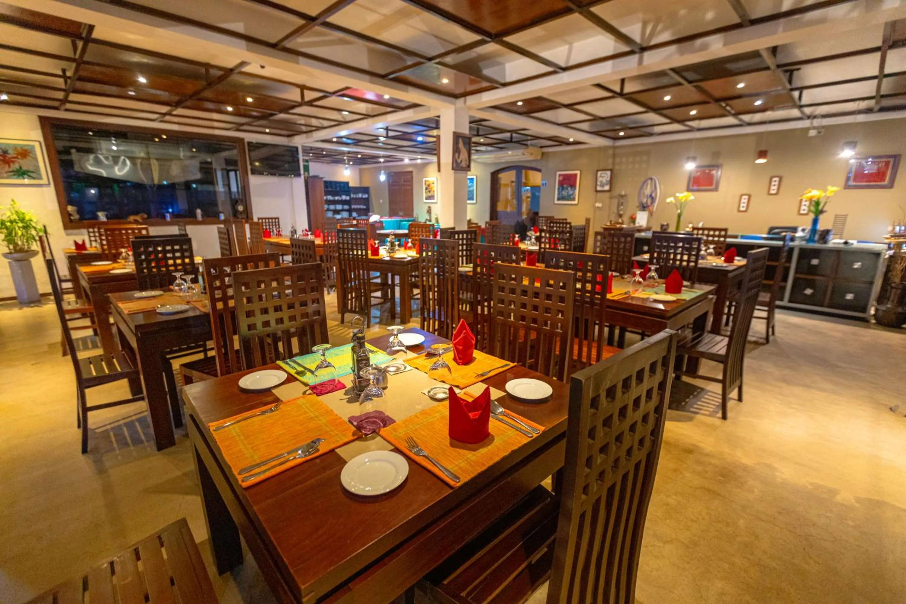 THE Mangrove cave Hotel