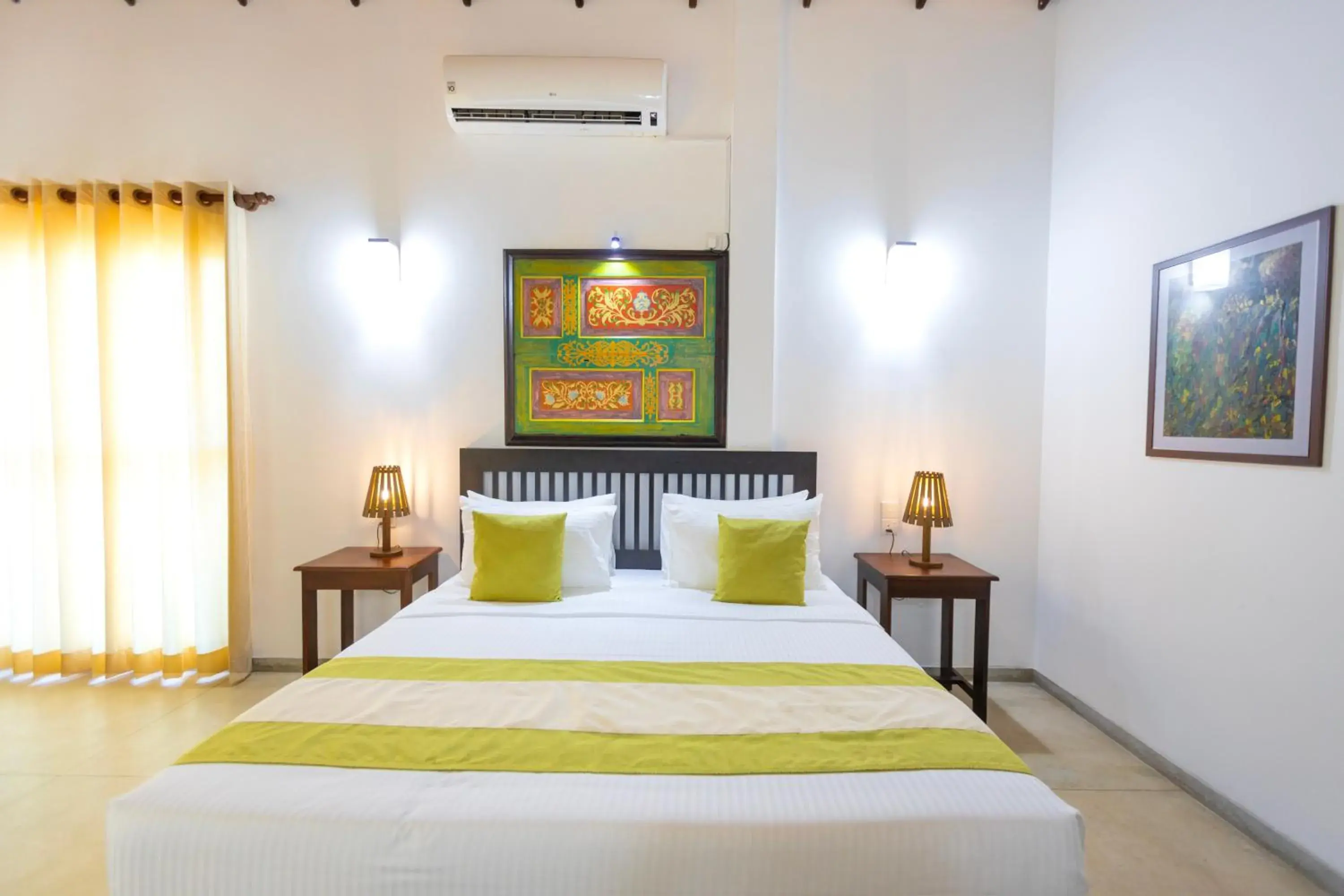 Deluxe Double Room with Balcony in THE Mangrove cave Hotel Deluxe Double Room with Balcony in THE Mangrove cave Hotel