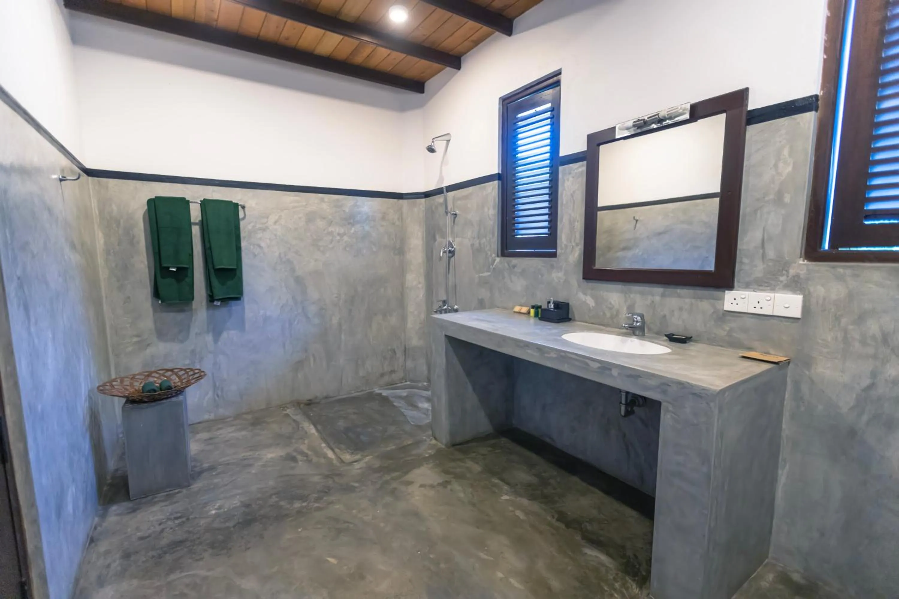 THE Mangrove cave Hotel