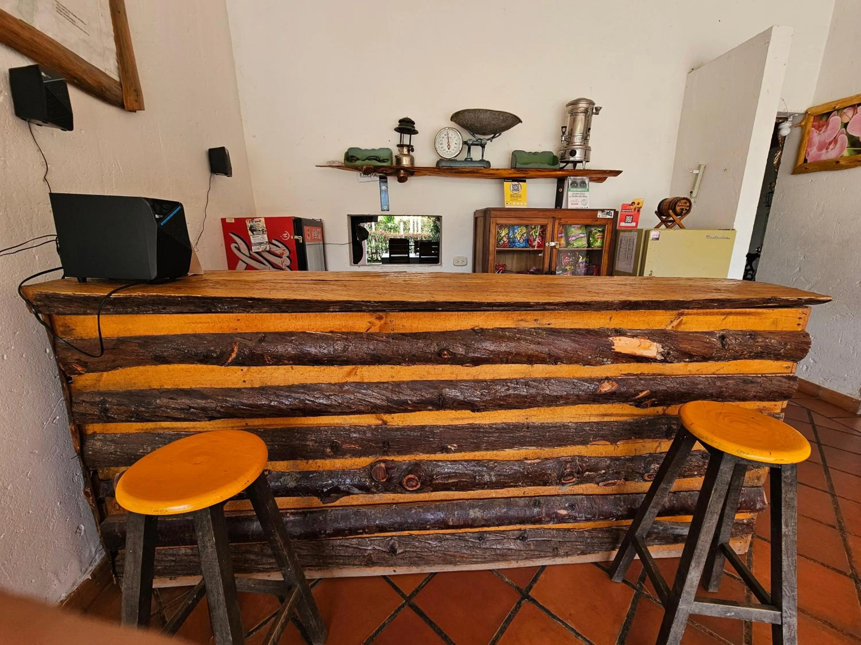 Lounge or bar in HOSTERÍA BRISAS DEL RÍO