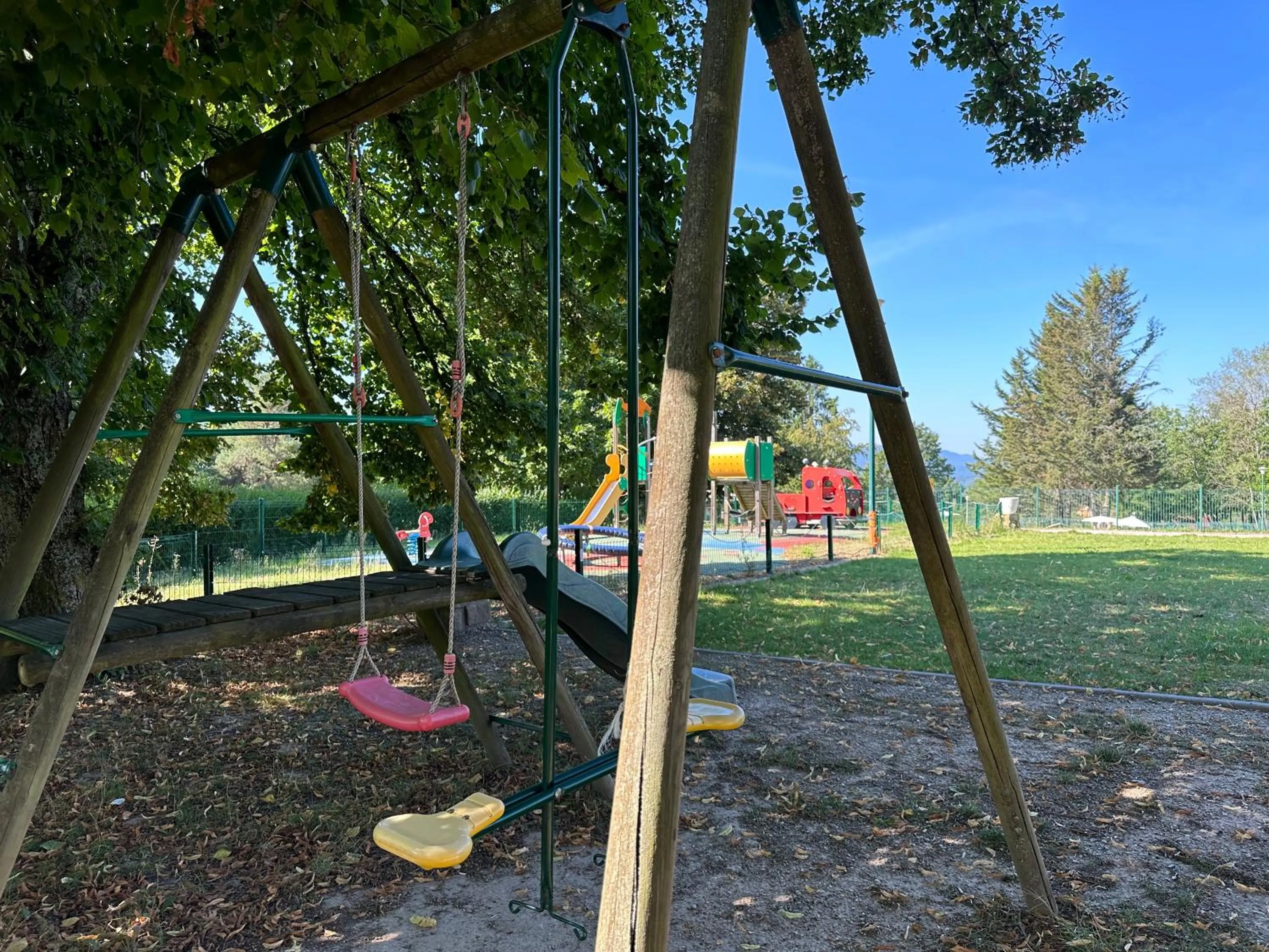 Spring in Hôtel Parc Les Cigognes - Albé