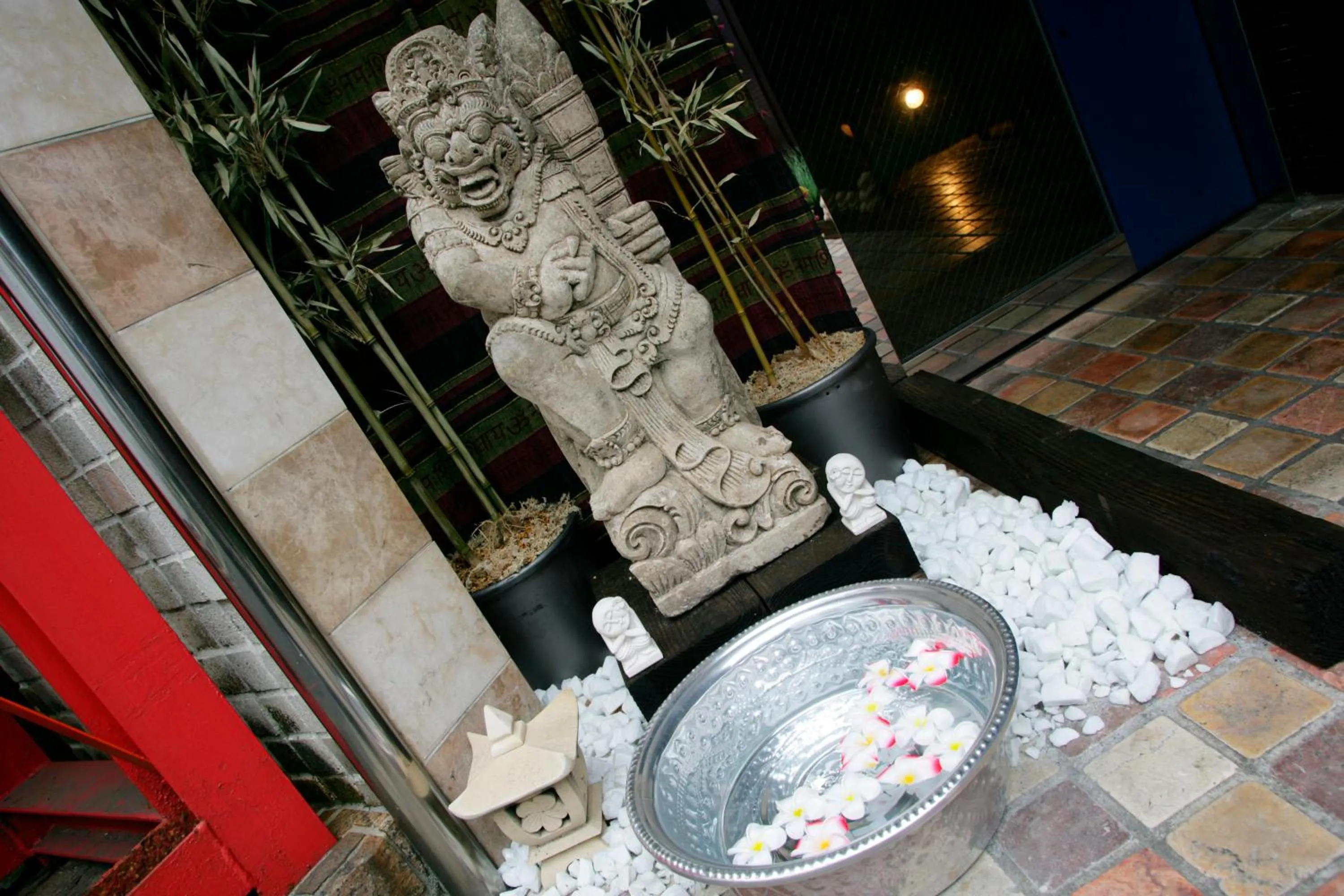 HOTEL CHECK INN BALI adult only