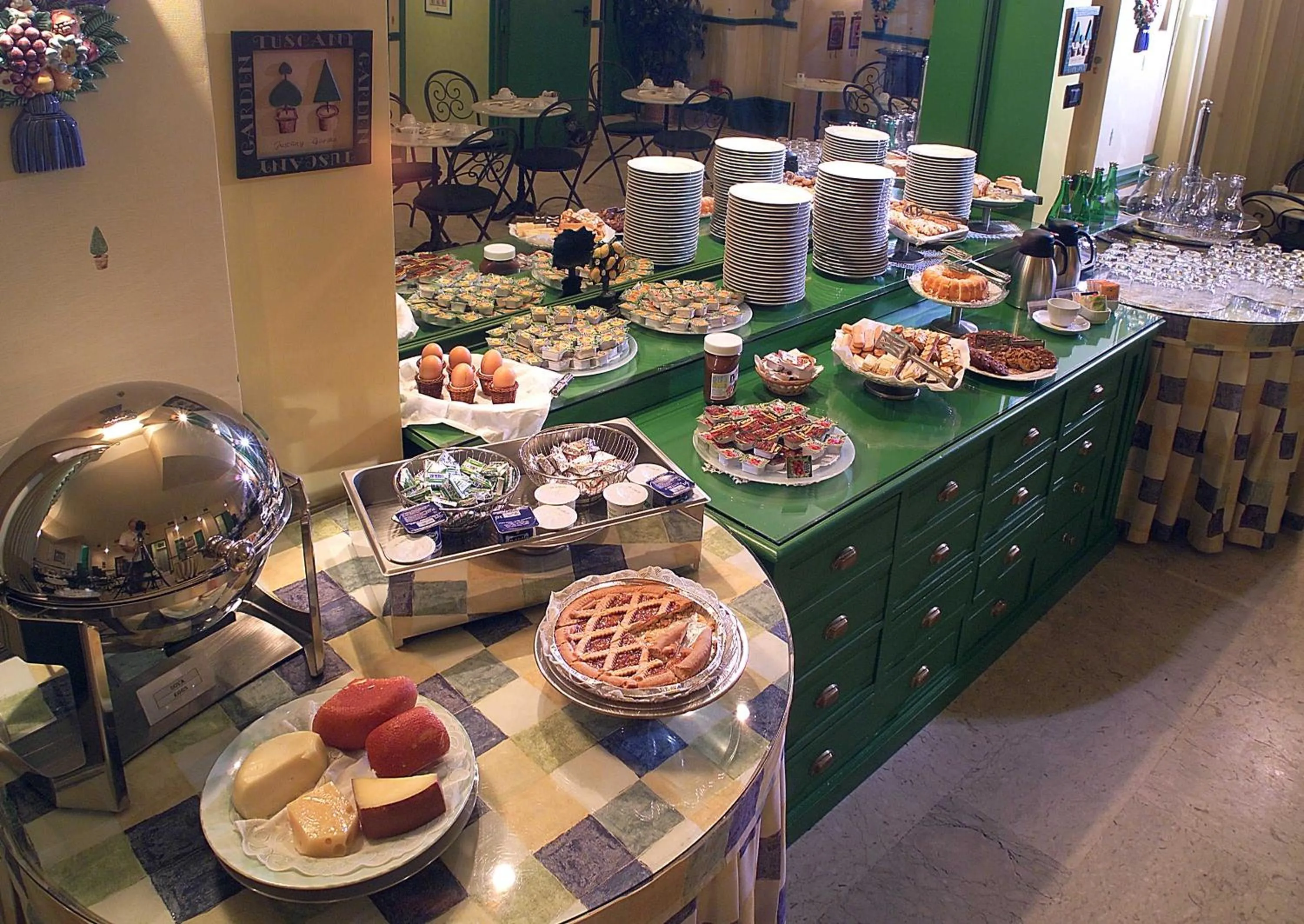 Breakfast in Hotel Lancaster