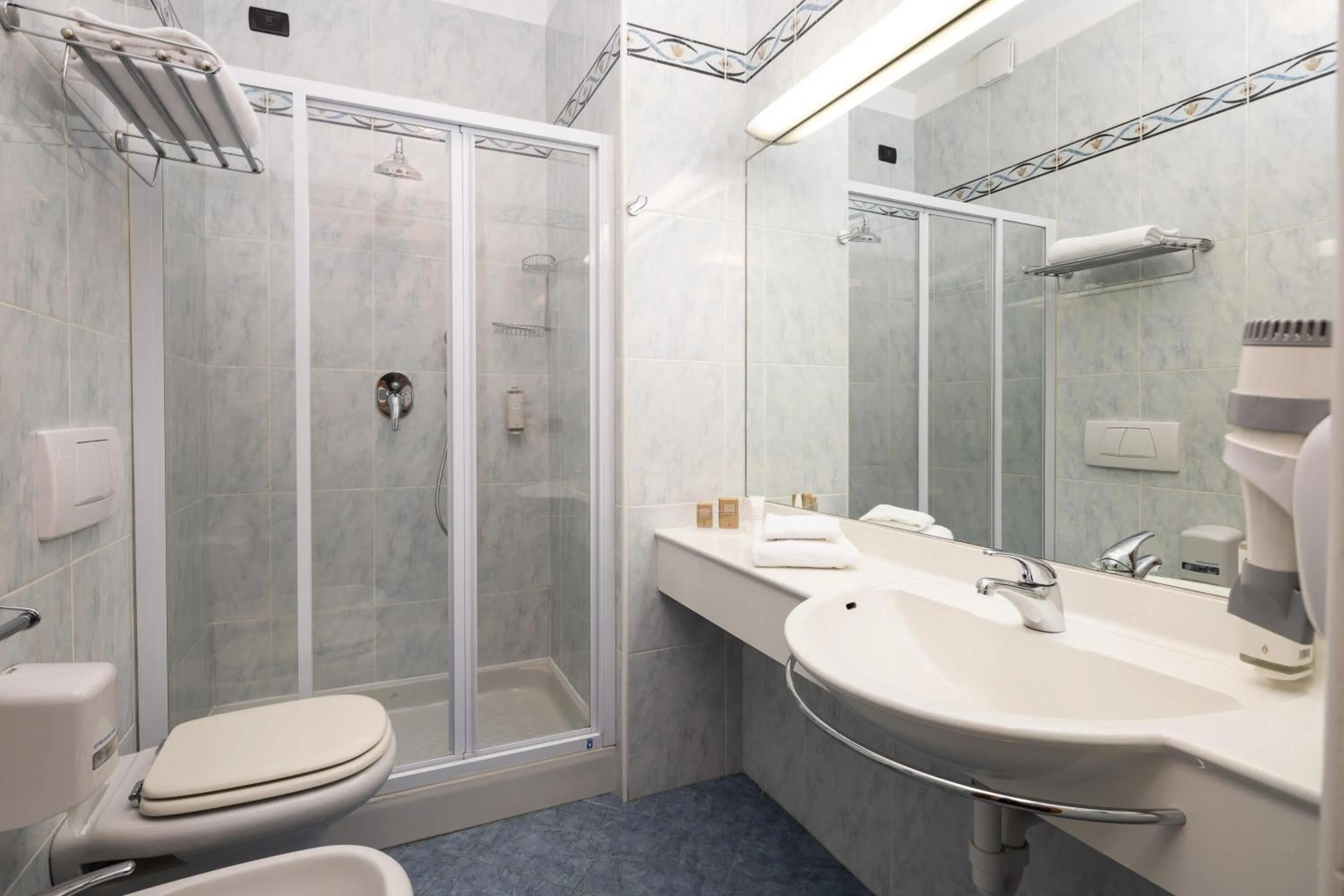 Bedroom in Best Western Hotel Luxor