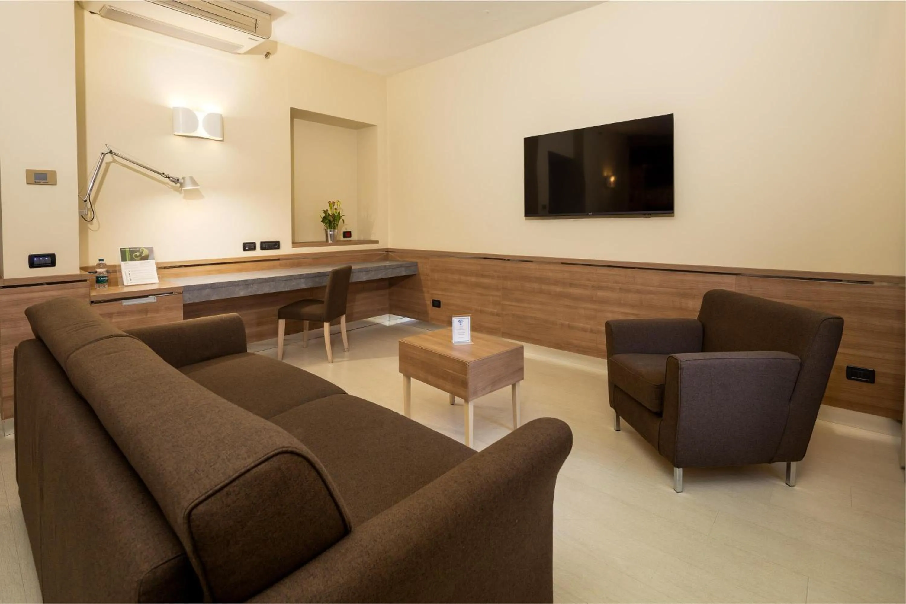 Photo of the whole room in Best Western Hotel Luxor