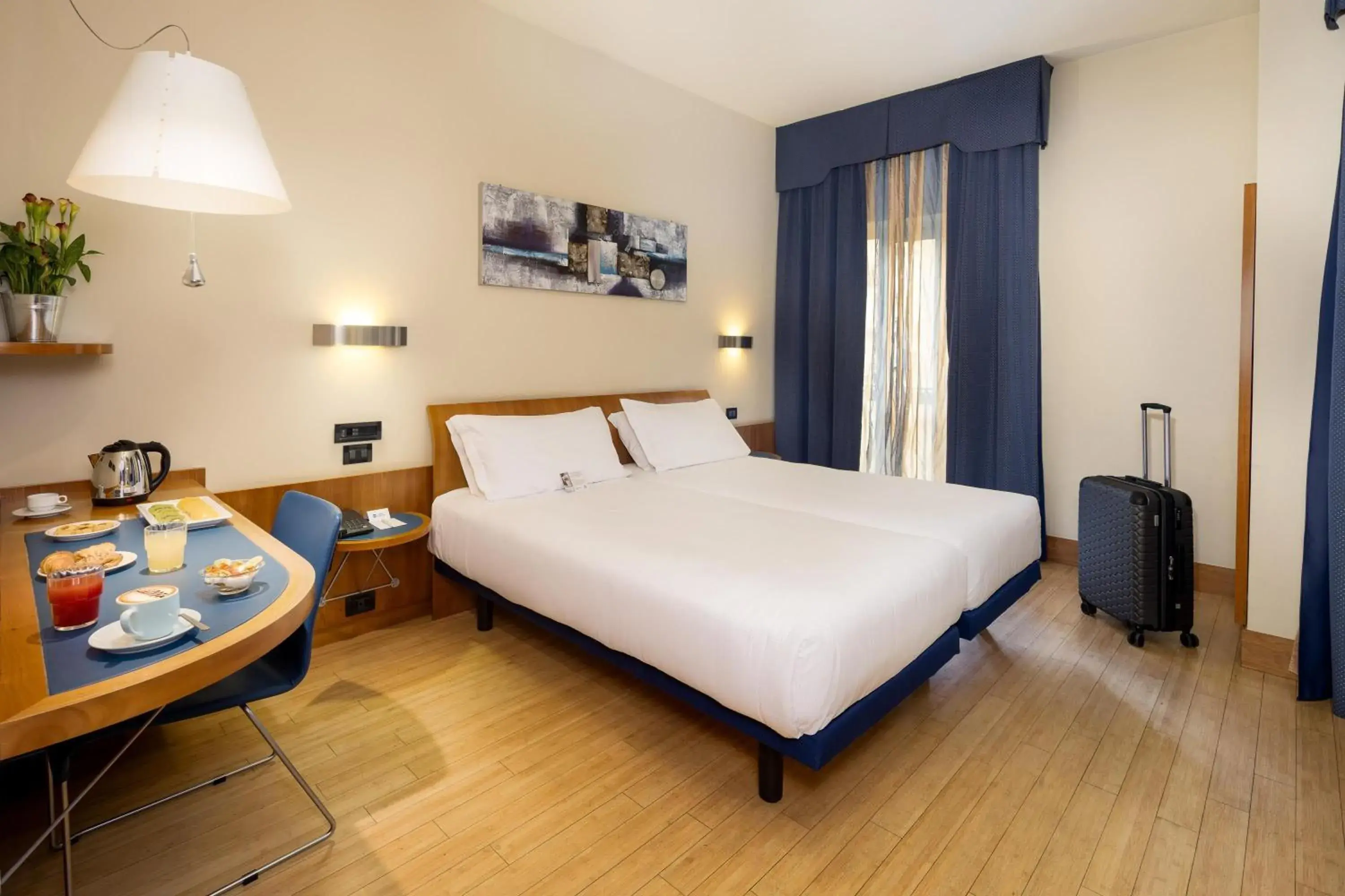 Bedroom, Bed in Best Western Hotel Luxor Bedroom, Bed in Best Western Hotel Luxor