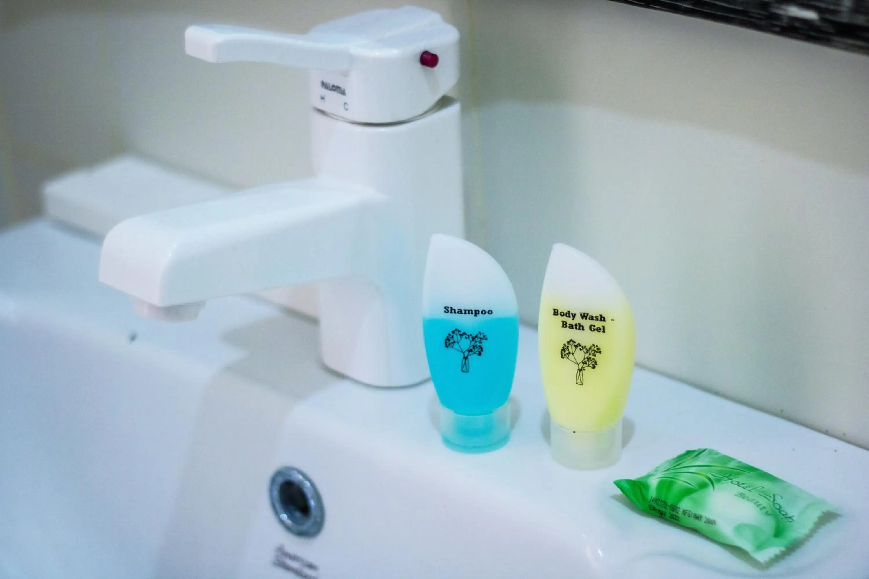 Bathroom in Bali 85 Beach Inn