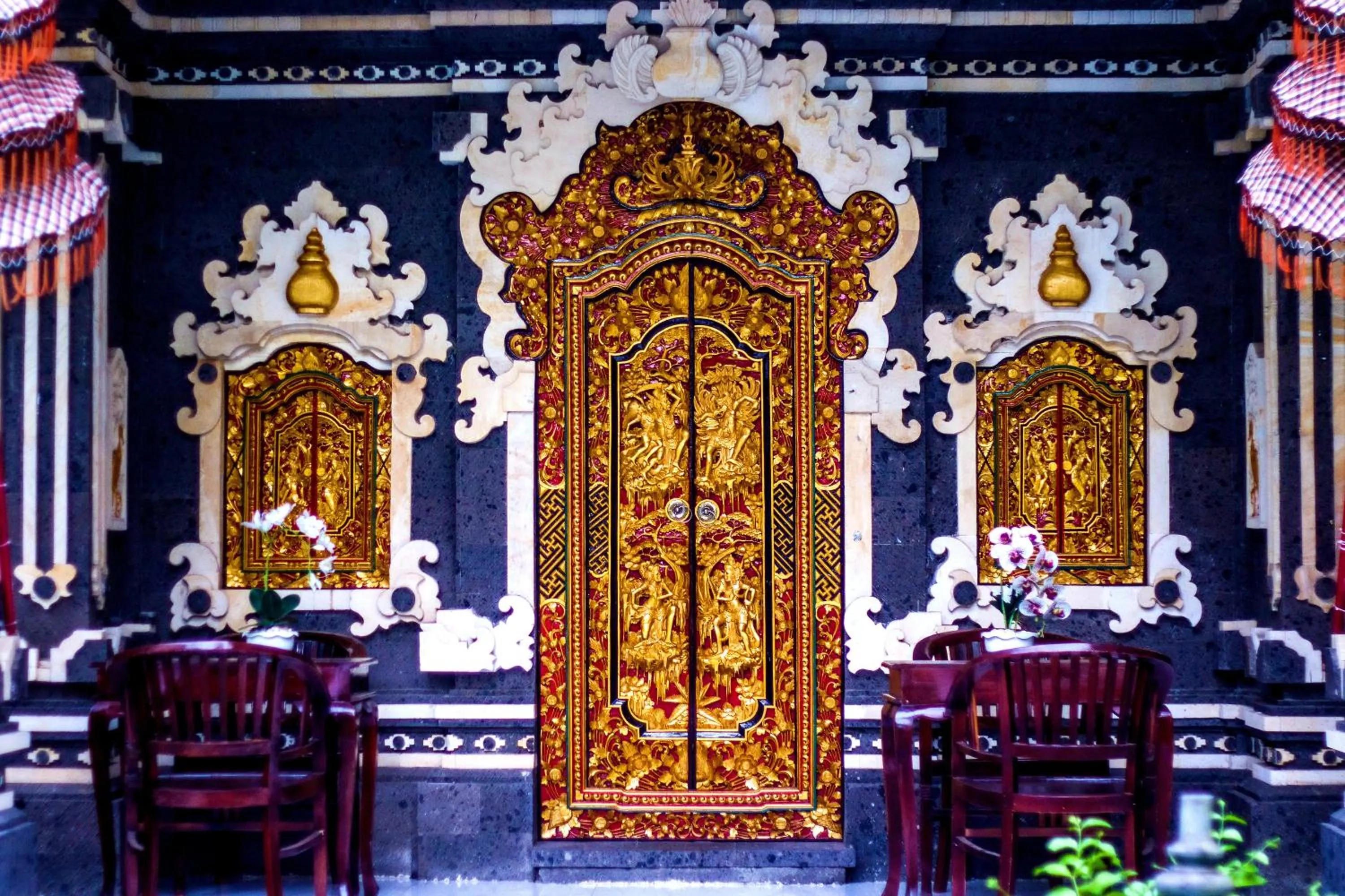 Property building in Bali 85 Beach Inn