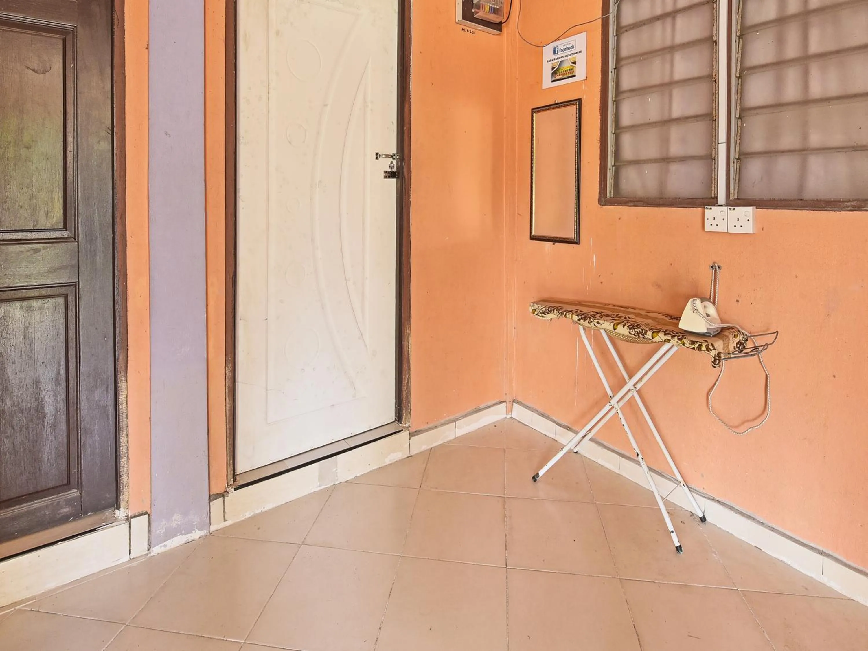 furniture in OYO 90454 Haza Harmoni Guesthouse