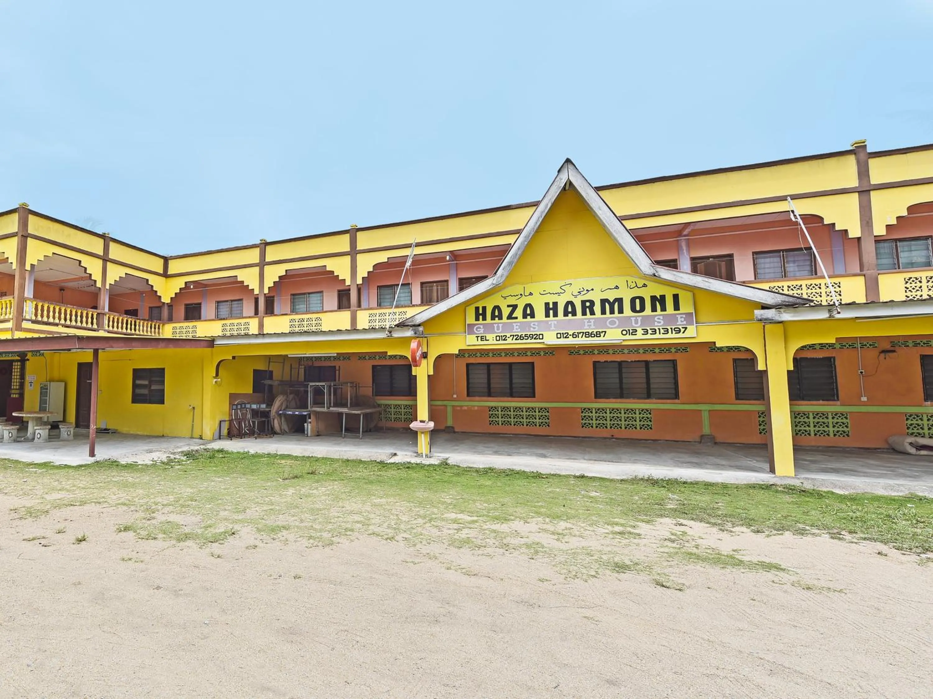 Property building in OYO 90454 Haza Harmoni Guesthouse