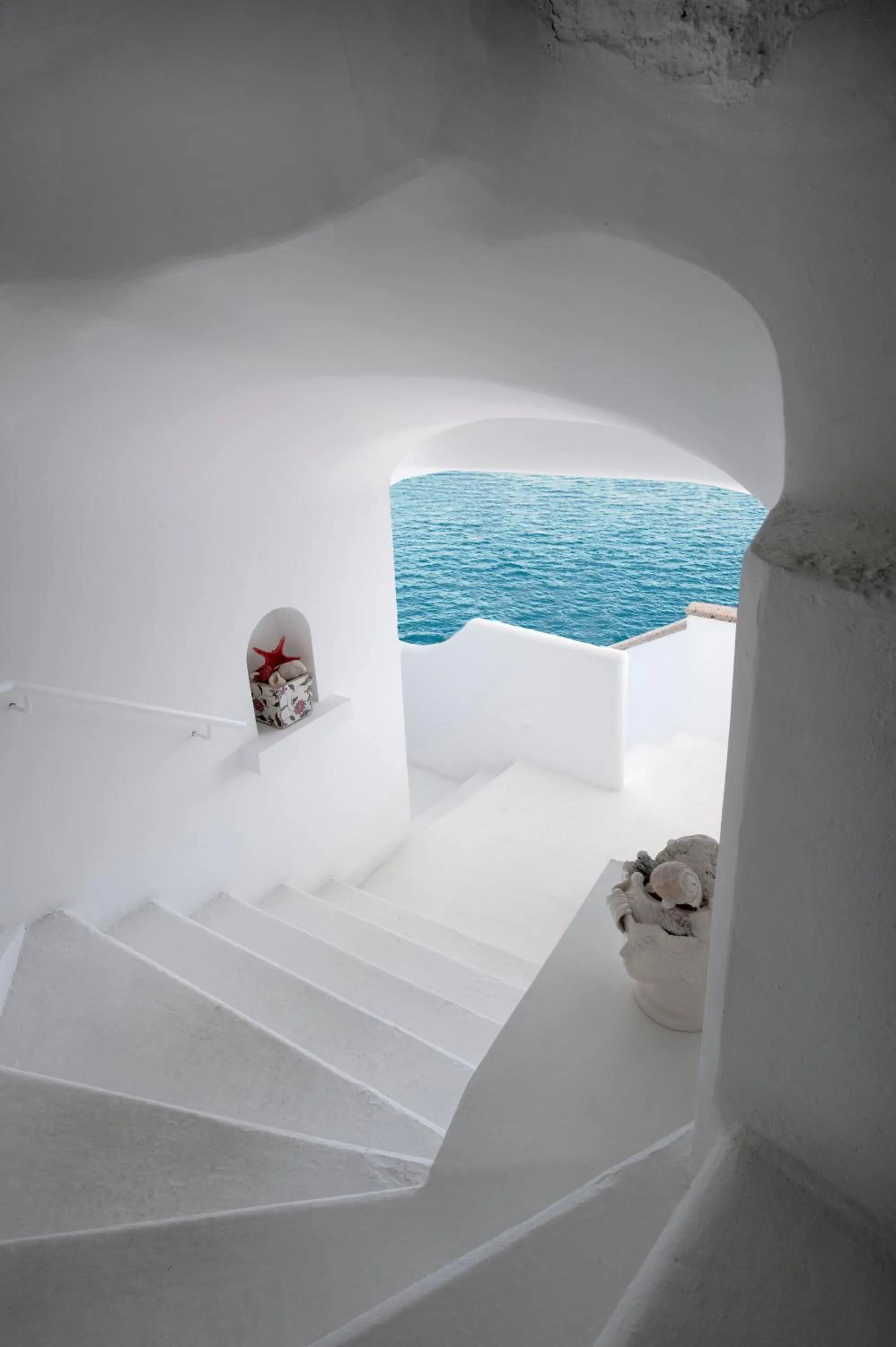 Decorative detail, Bed in Maison La Minervetta