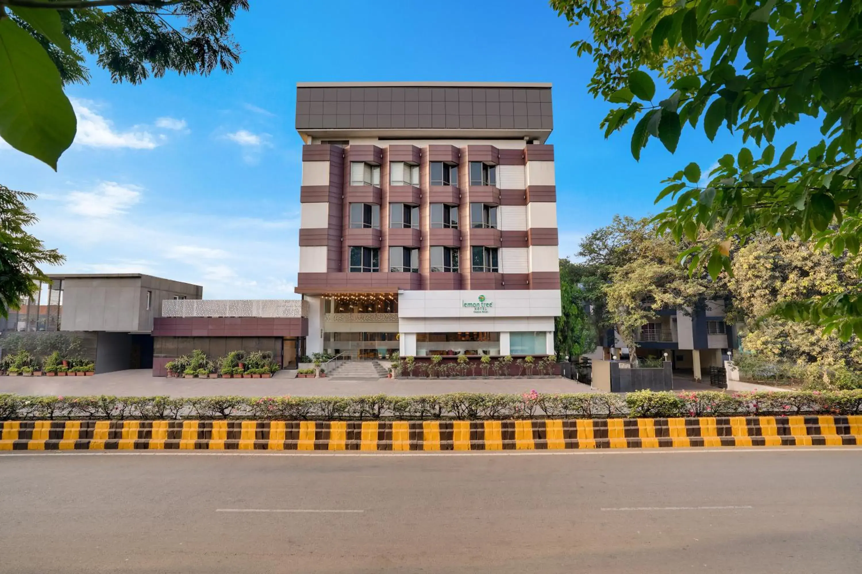 Property building in Hotel Centre Point Jamshedpur Property building in Hotel Centre Point Jamshedpur