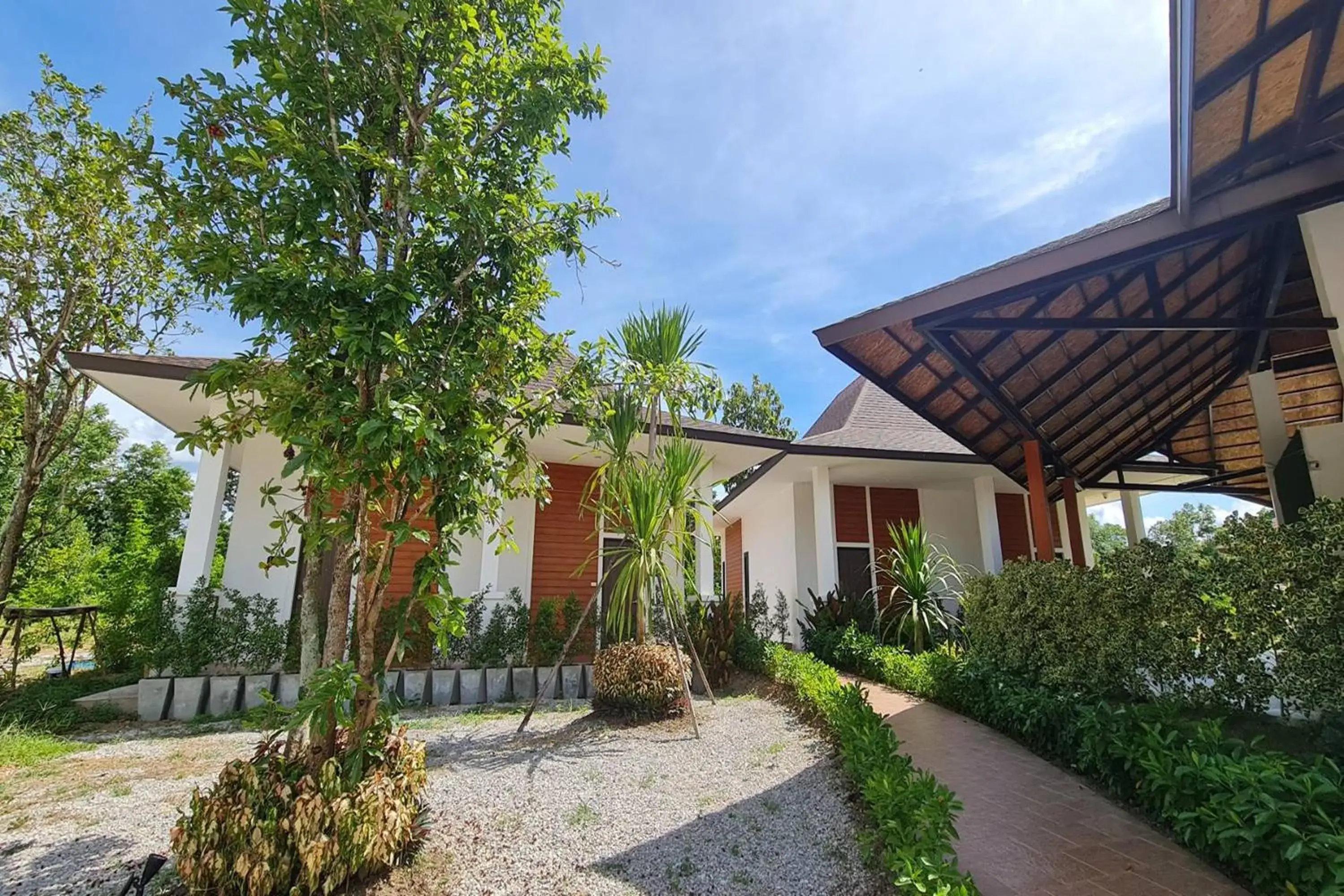 Property building in Phorpun Resort Lampang Property building in Phorpun Resort Lampang