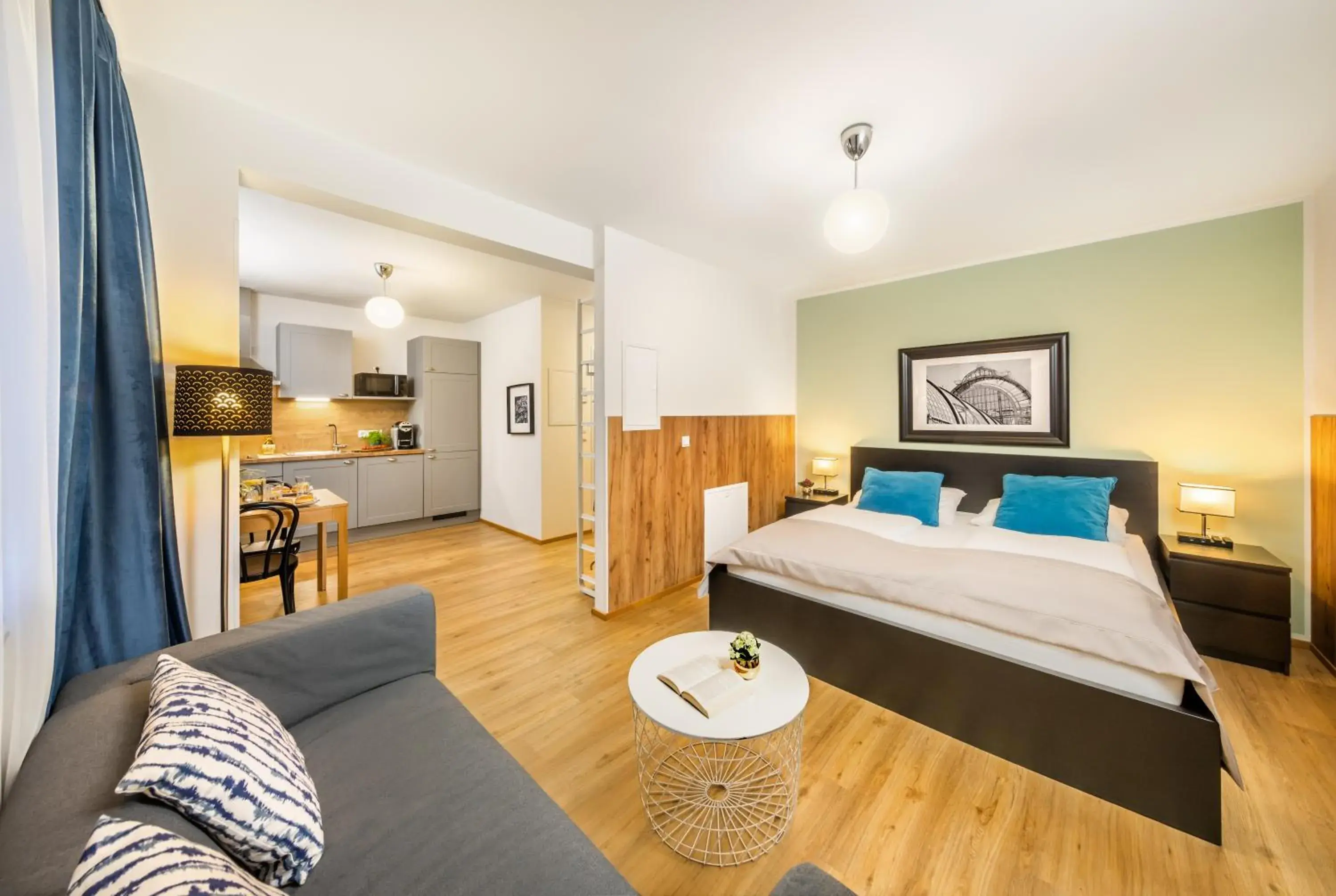 Living room, Bed in Citadines South Vienna Living room, Bed in Citadines South Vienna