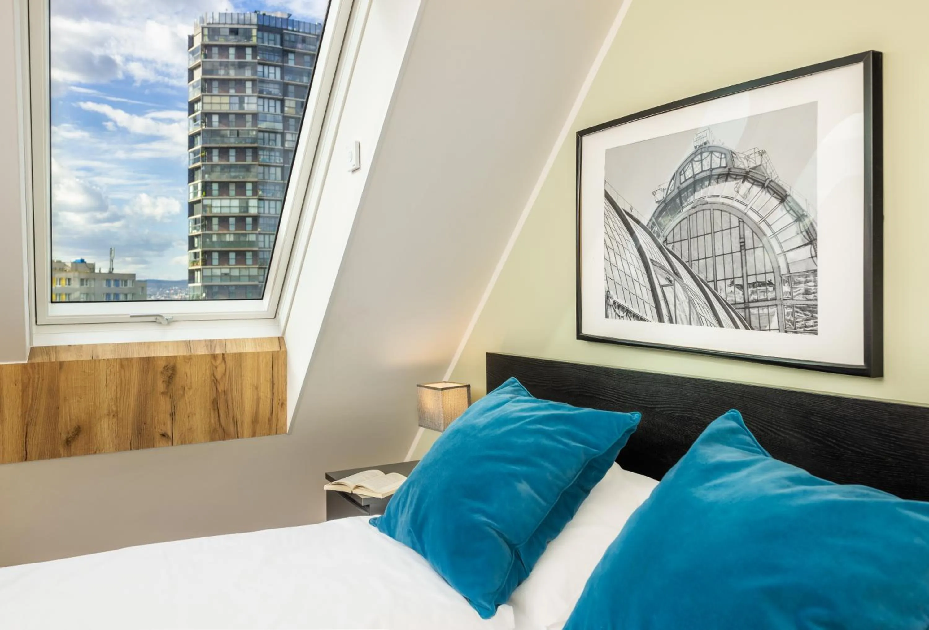 Bedroom, Bed in Citadines South Vienna