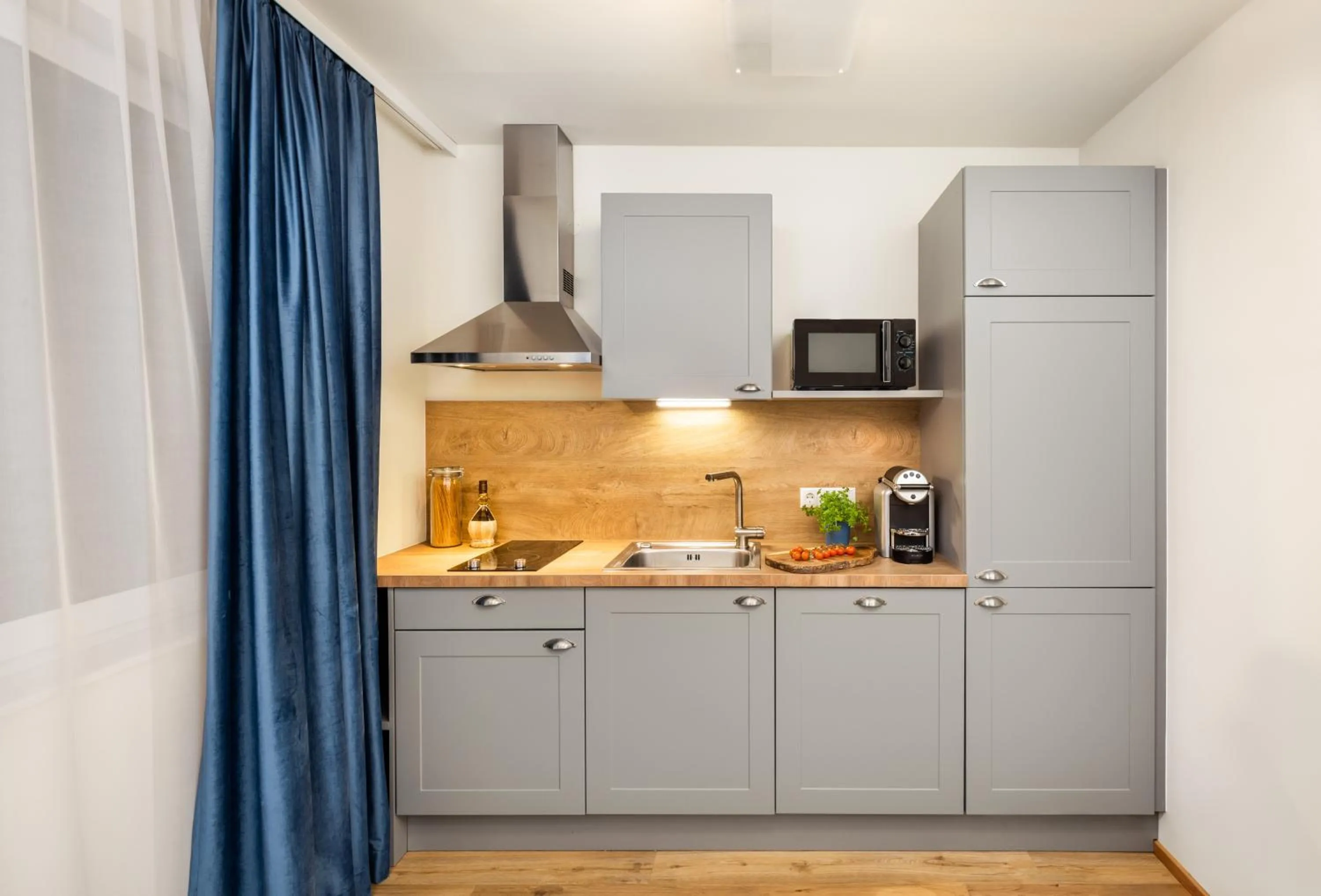 kitchen in Citadines South Vienna