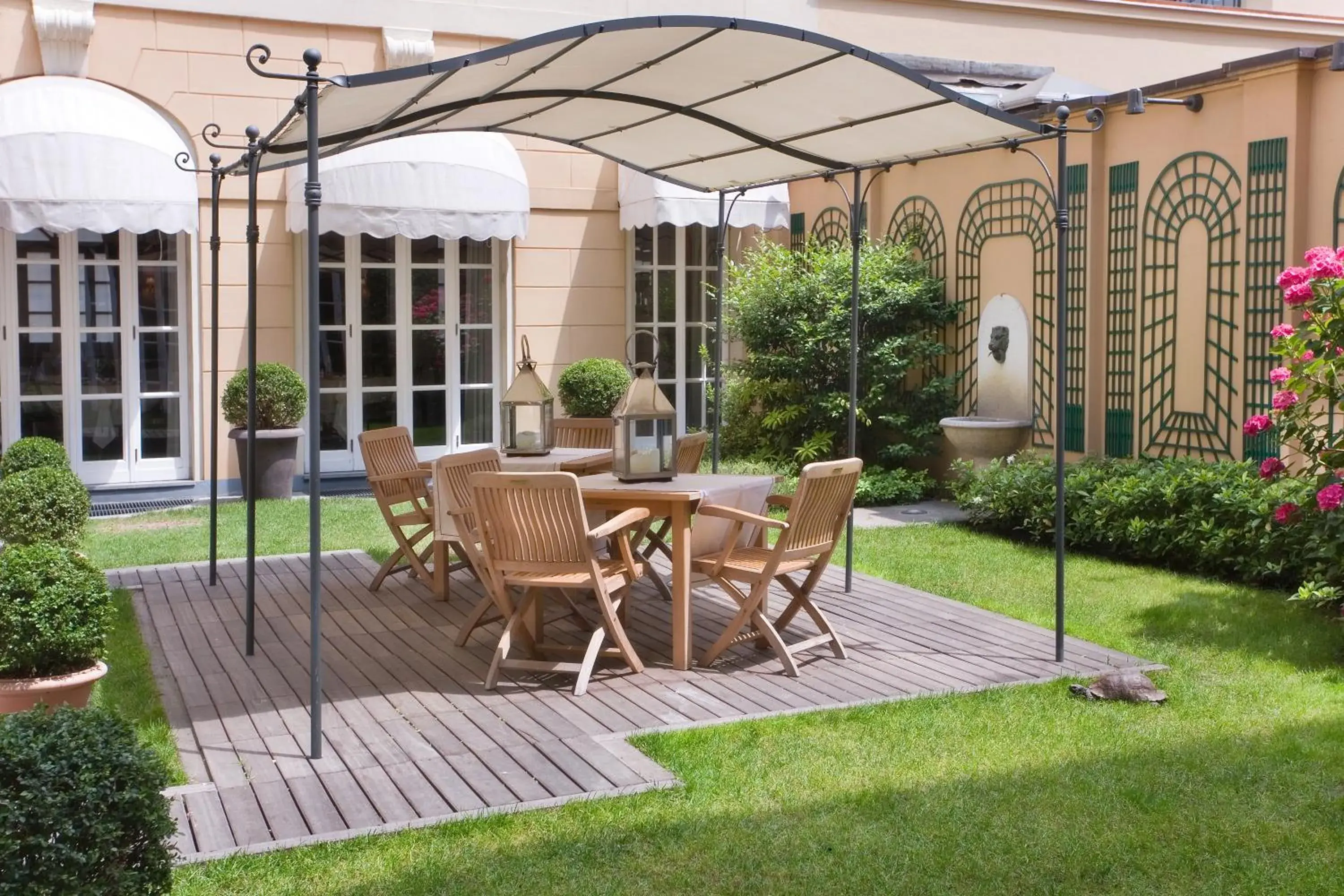 Restaurant/places to eat in Grand Hotel Sitea Restaurant/places to eat in Grand Hotel Sitea