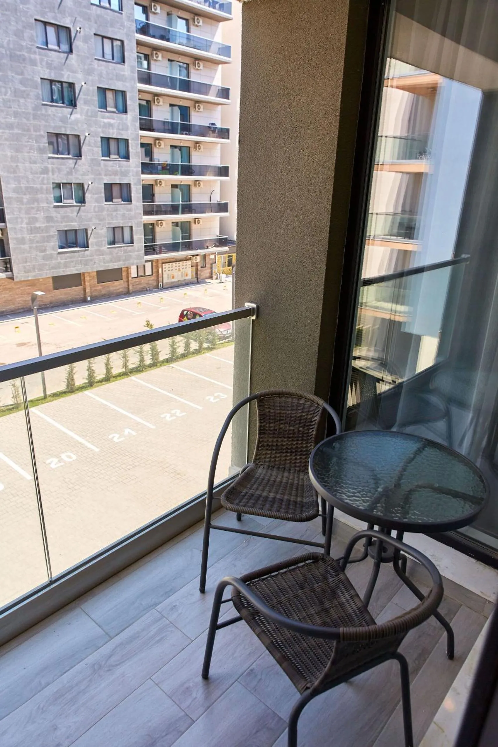 Day in Apartamente Nord 10