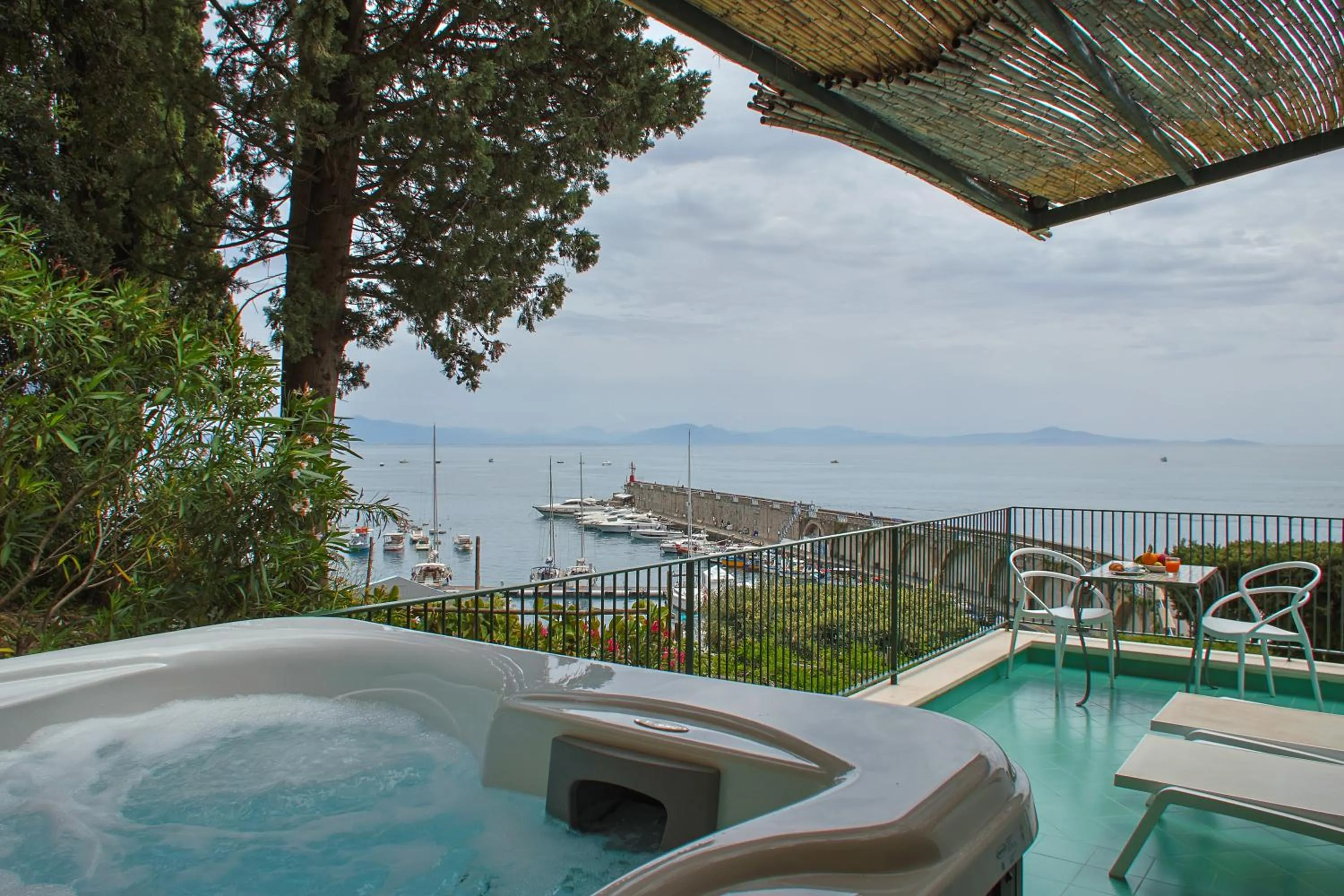 Natural landscape in Hotel Aurora