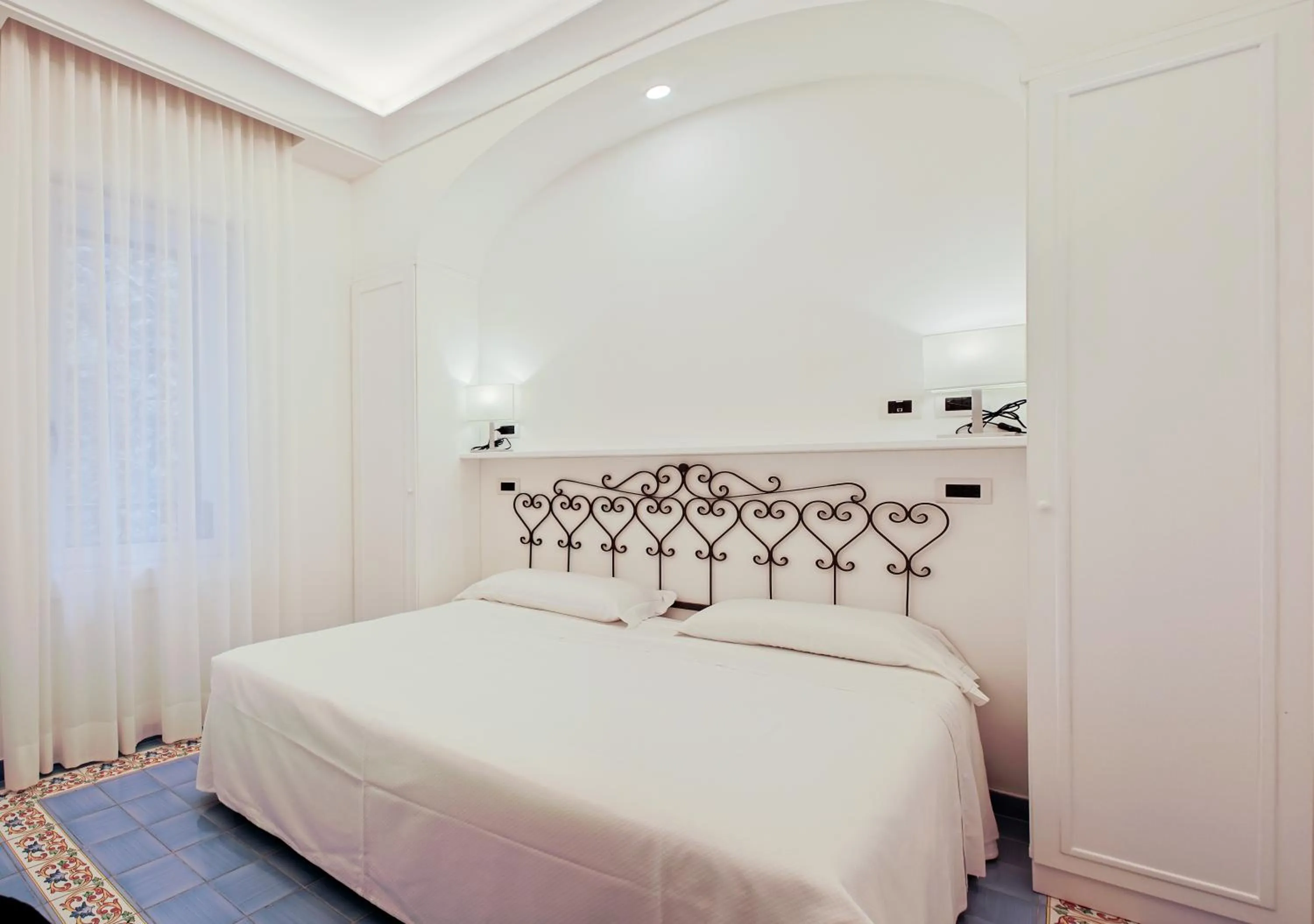 Photo of the whole room, Bed in Hotel Aurora