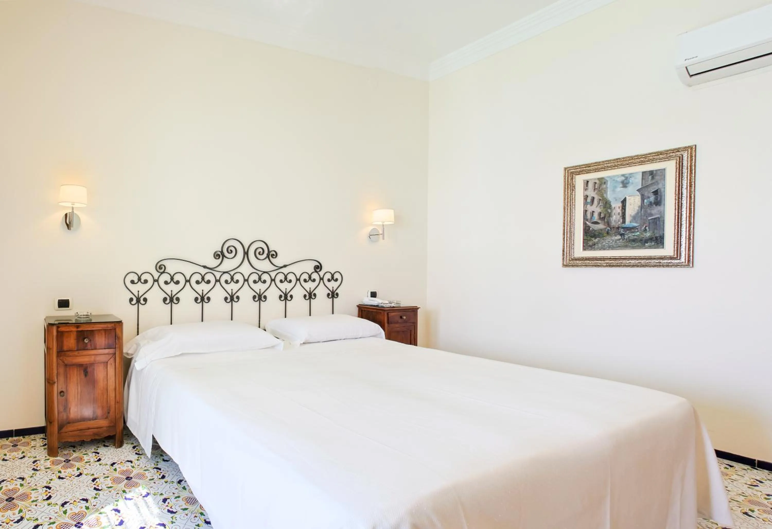 Photo of the whole room, Bed in Hotel Aurora