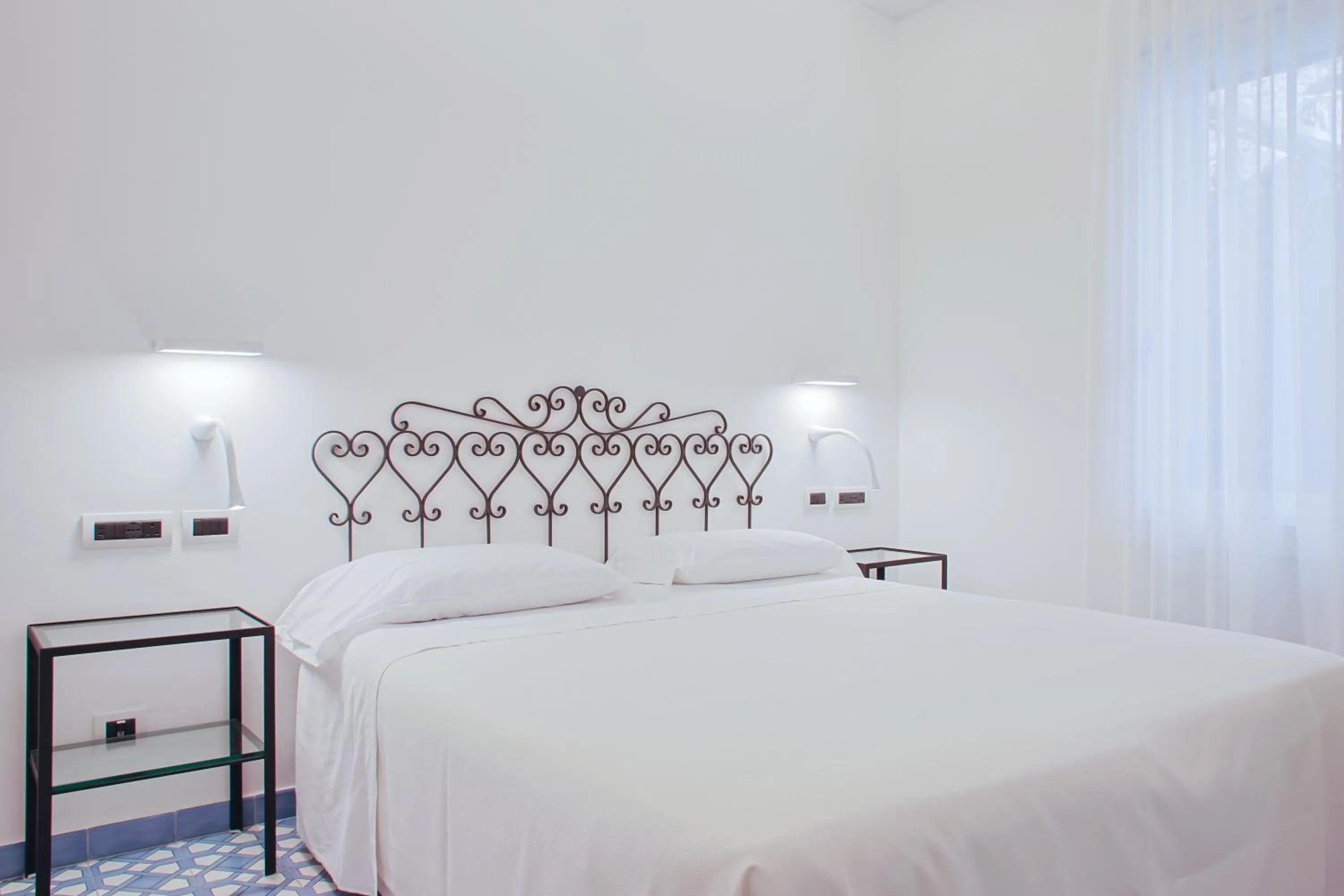 Bedroom, Bed in Hotel Aurora