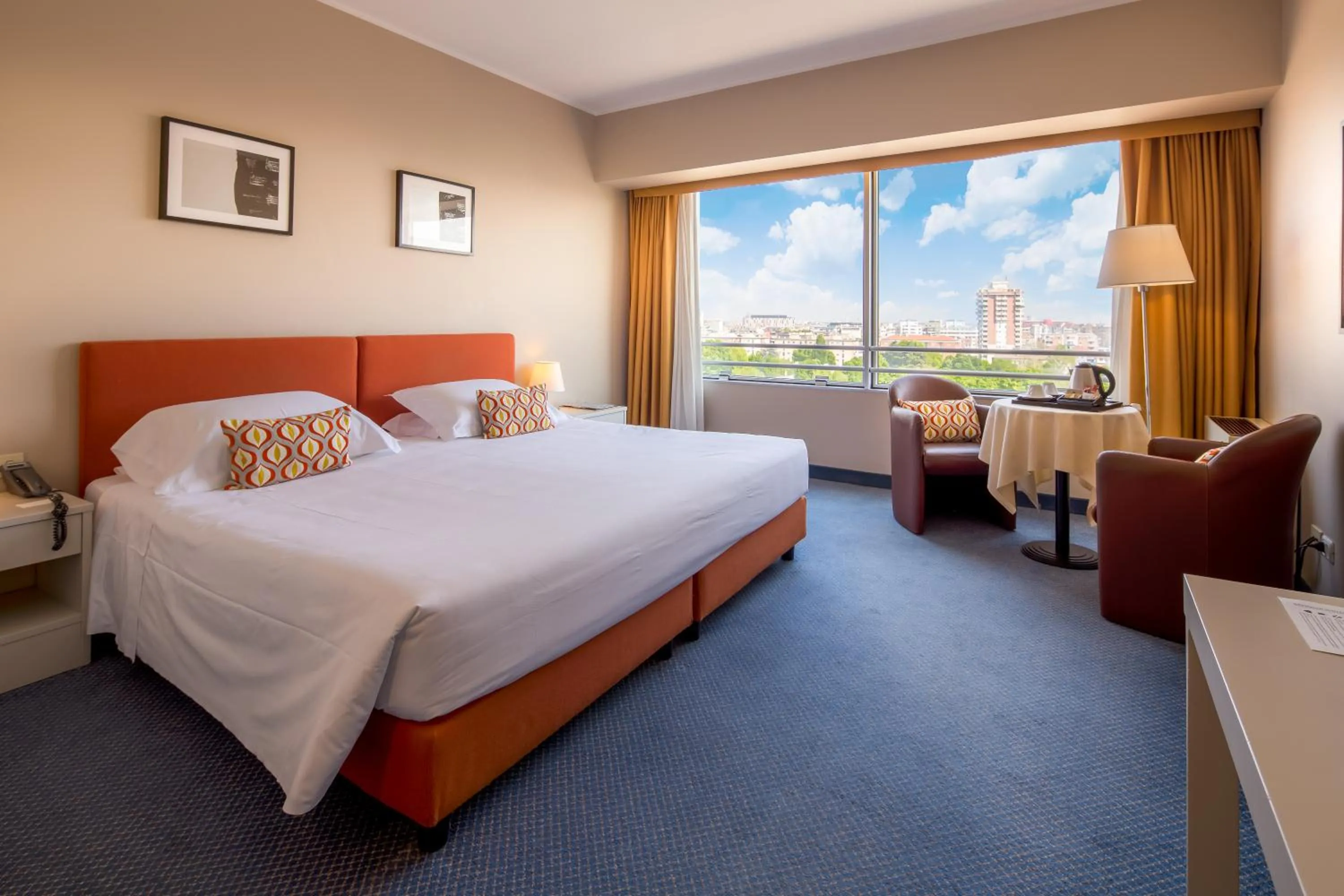 Photo of the whole room, Bed in Hotel Blaise & Francis