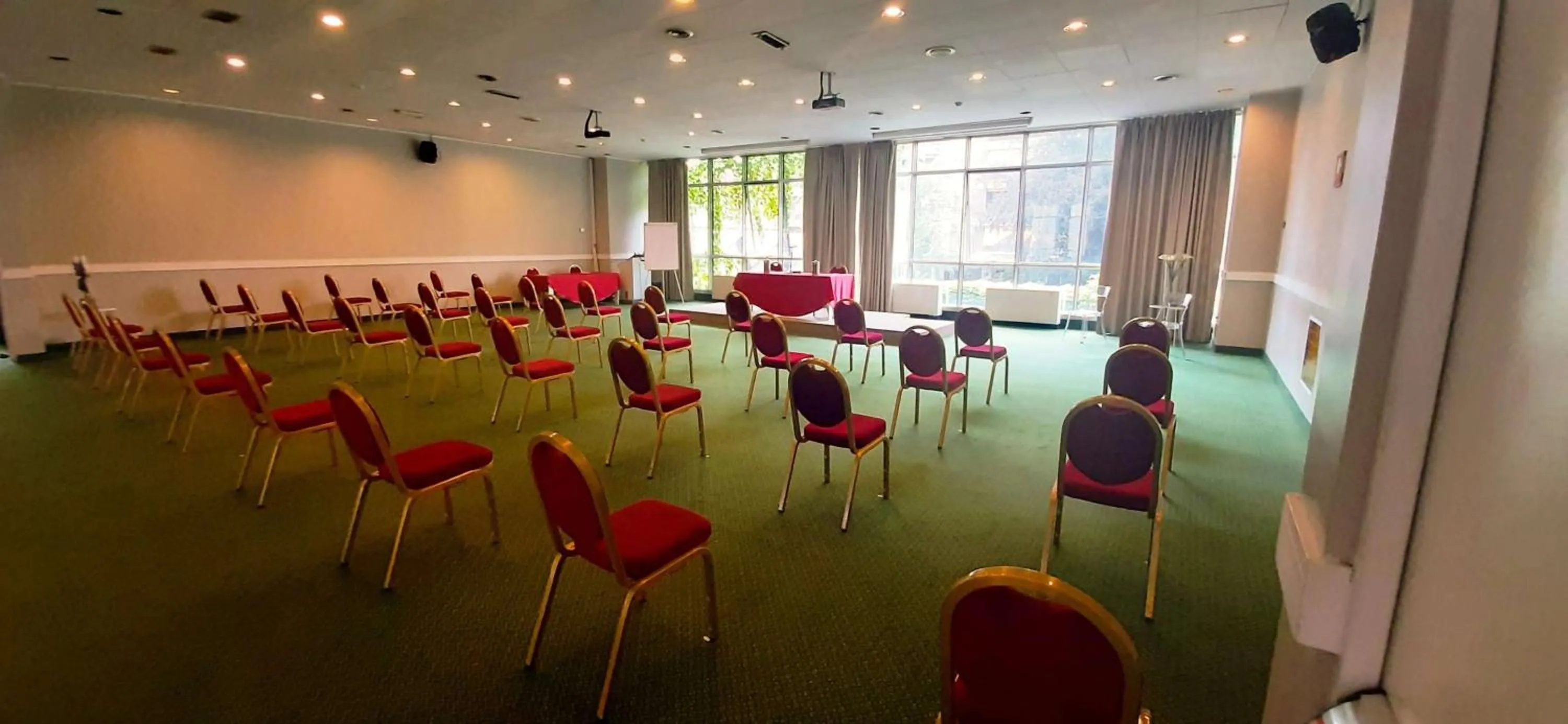 On site in Hotel Blaise & Francis