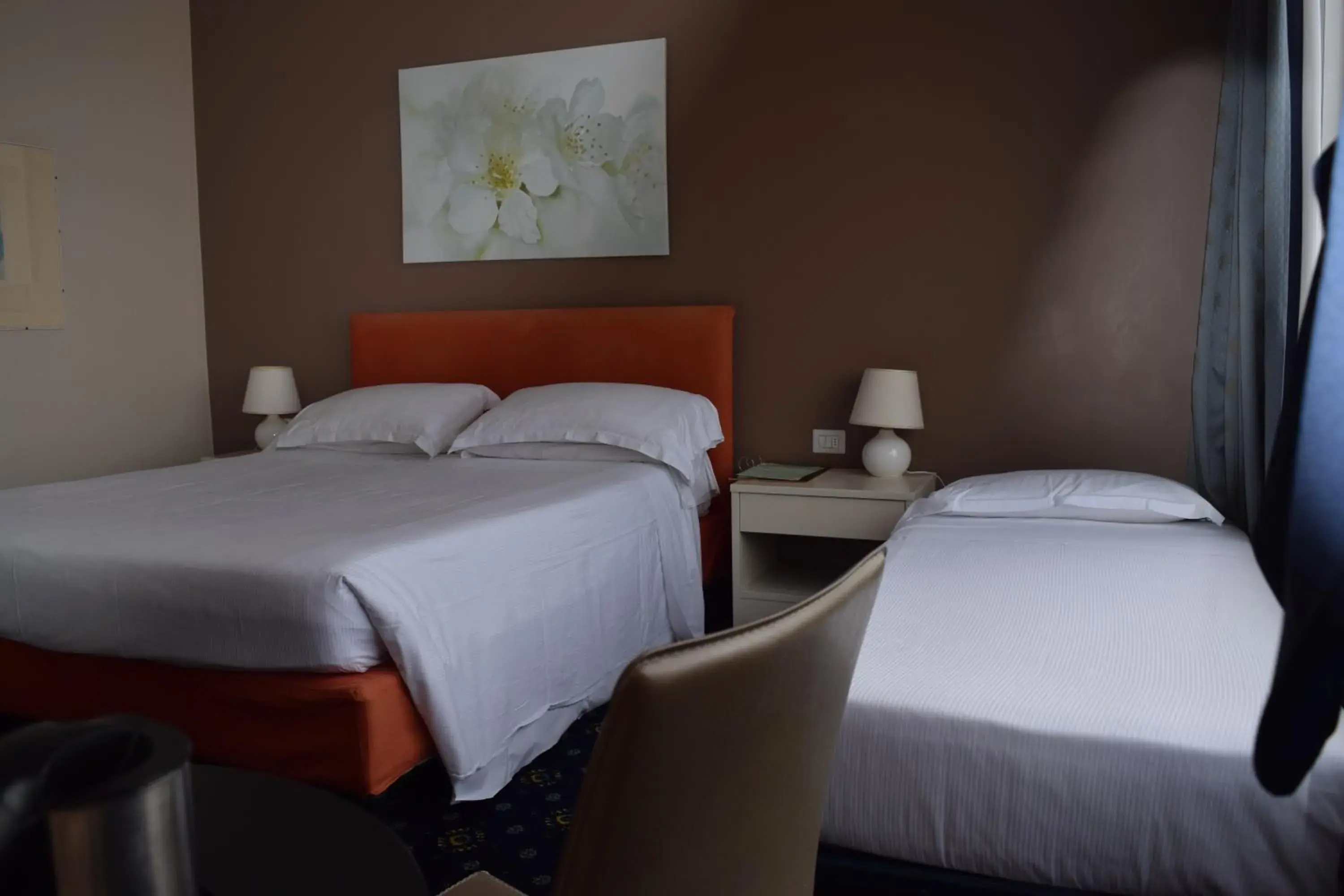 Photo of the whole room, Bed in Hotel Blaise & Francis Photo of the whole room, Bed in Hotel Blaise & Francis