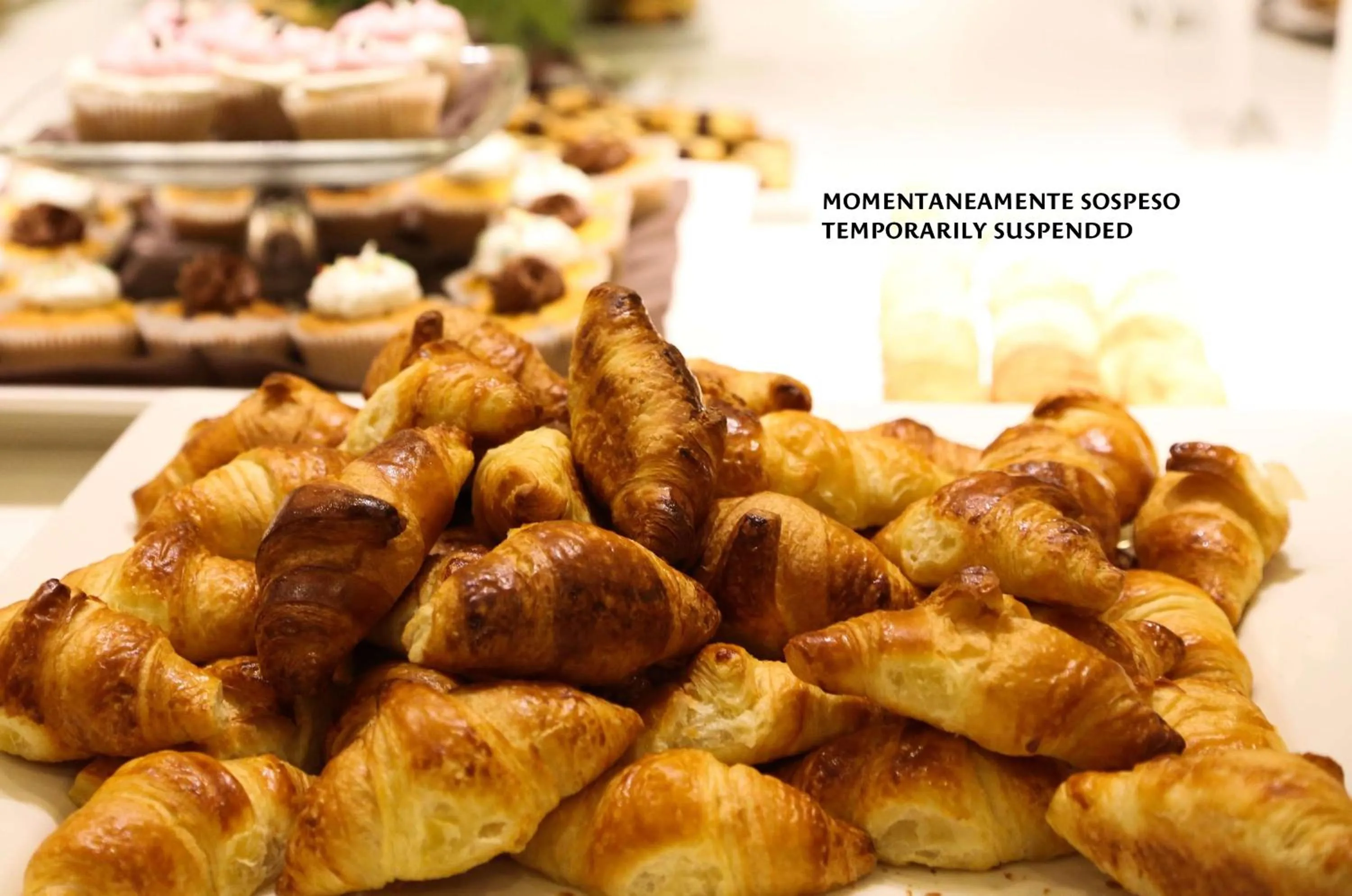 Restaurant/places to eat in Hotel Blaise & Francis