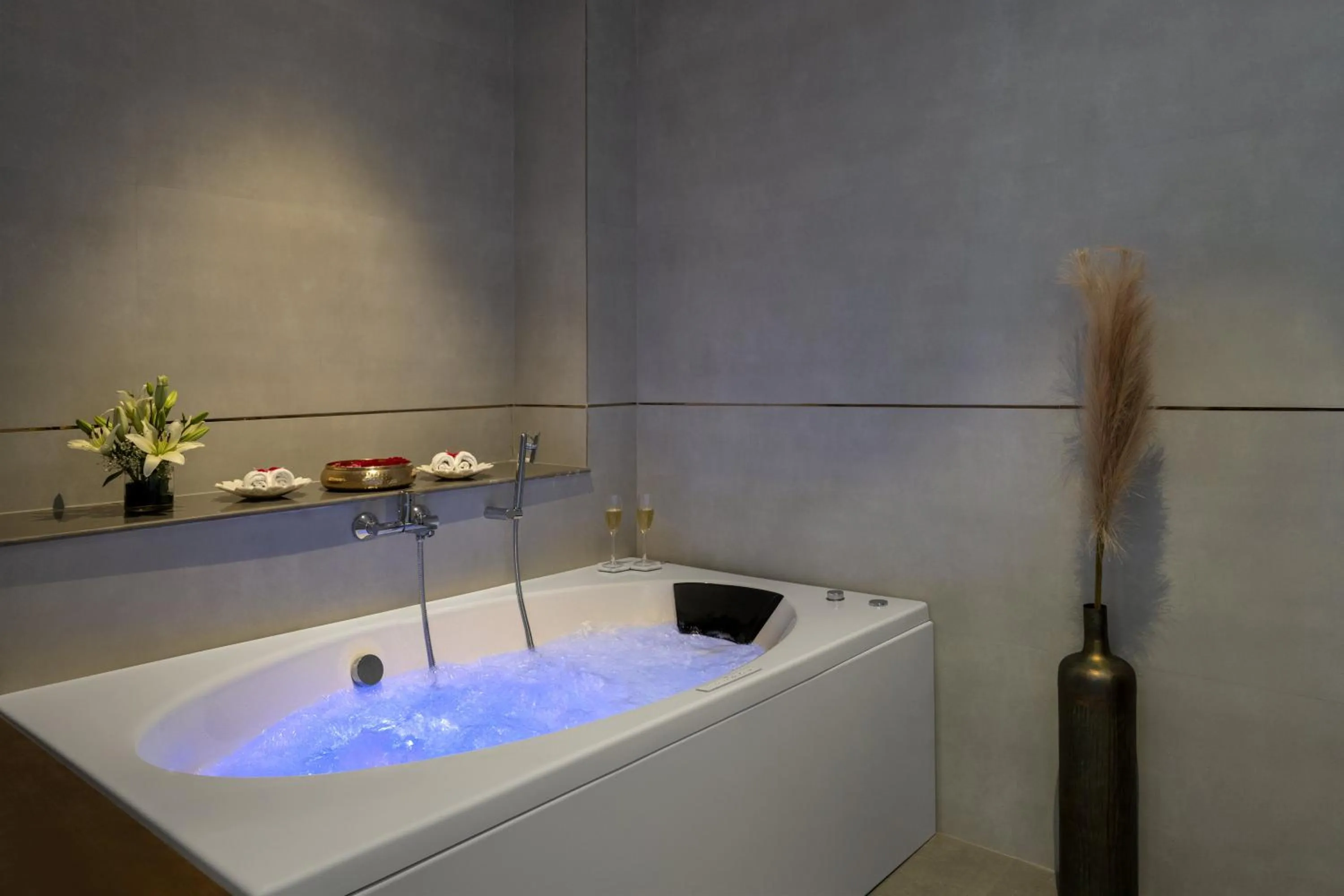 Bathroom in juSTa Rasa Retreat & Spa Rishikesh