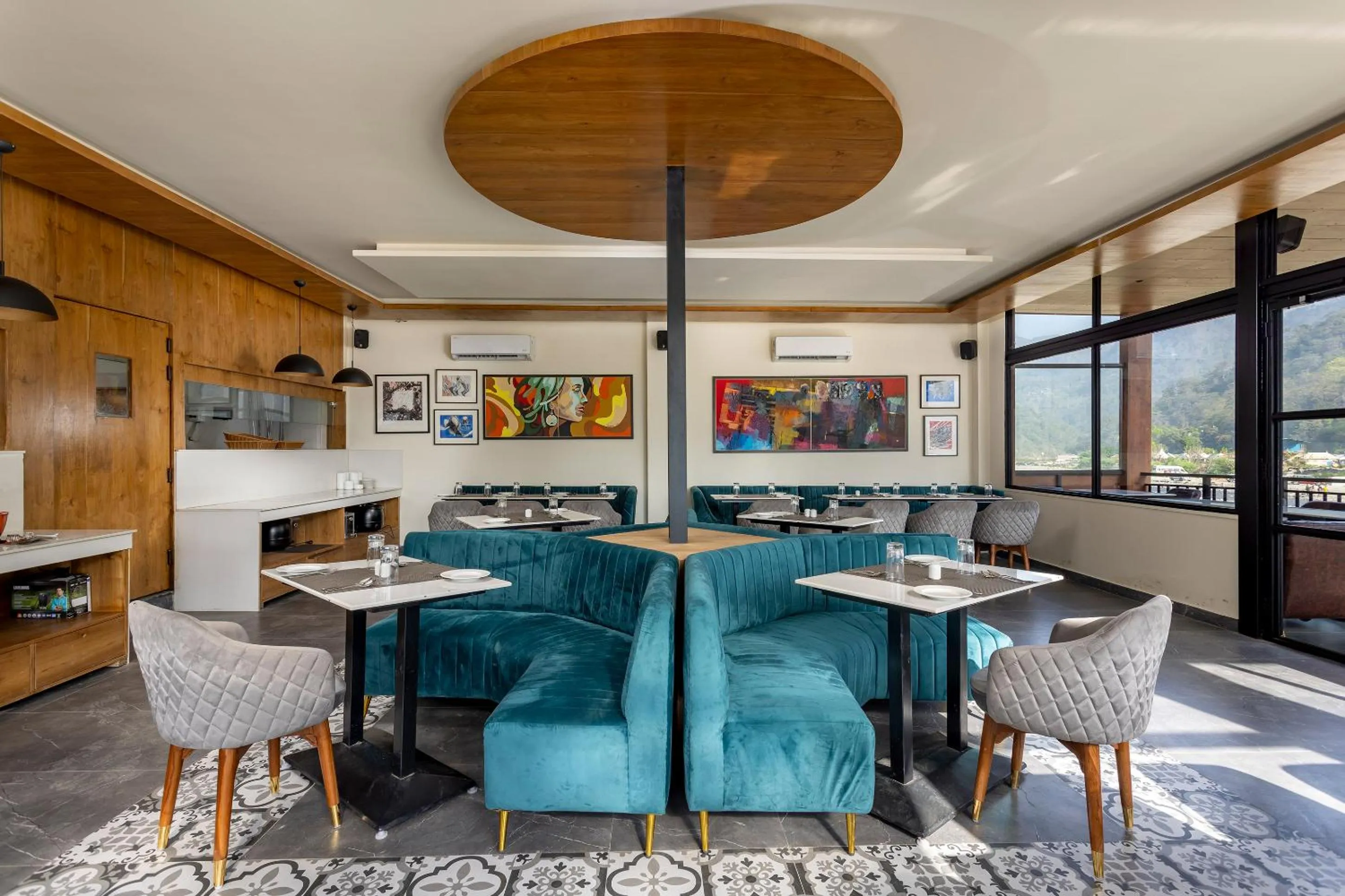 Restaurant/places to eat in juSTa Rasa Retreat & Spa Rishikesh