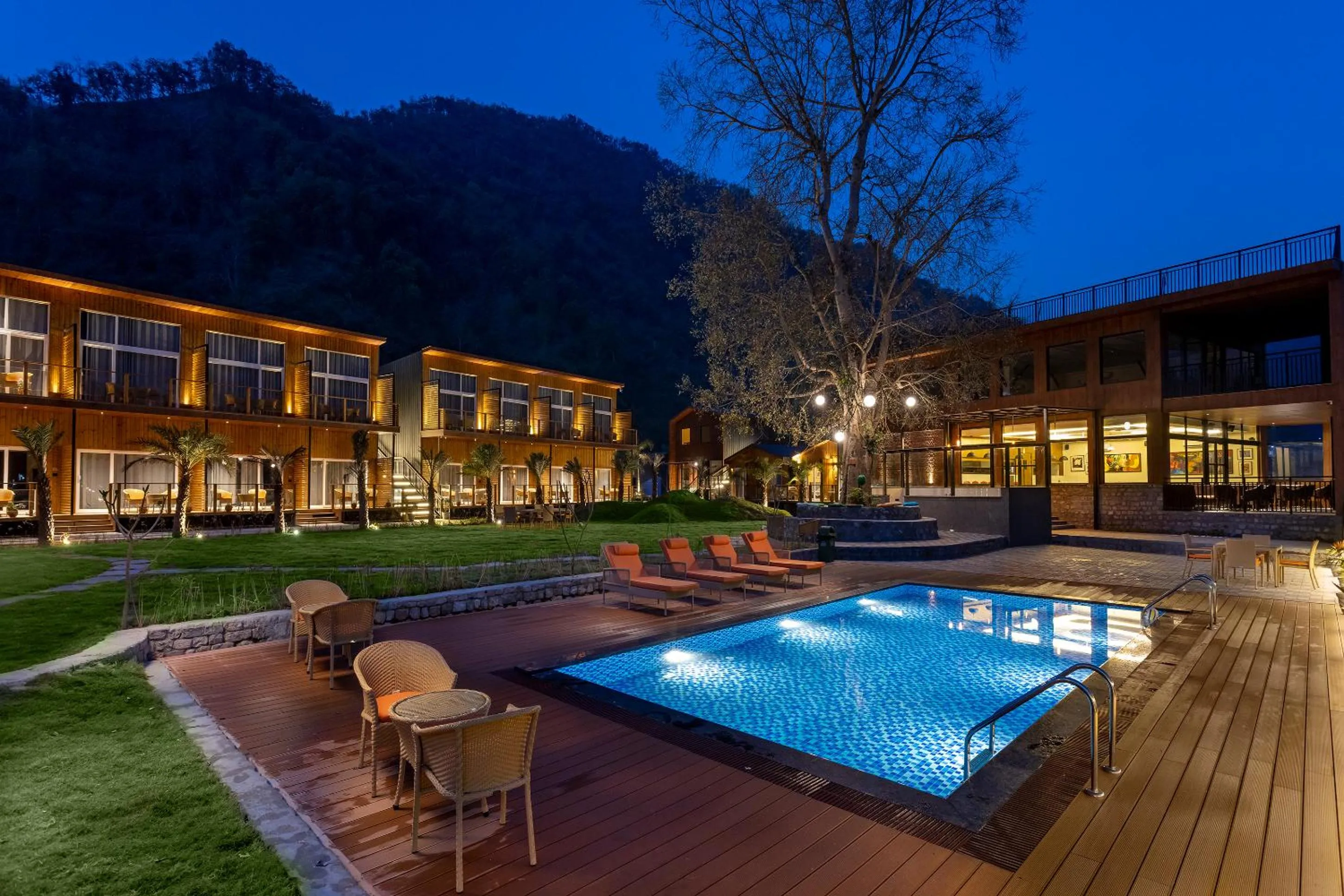Swimming pool in juSTa Rasa Retreat & Spa Rishikesh