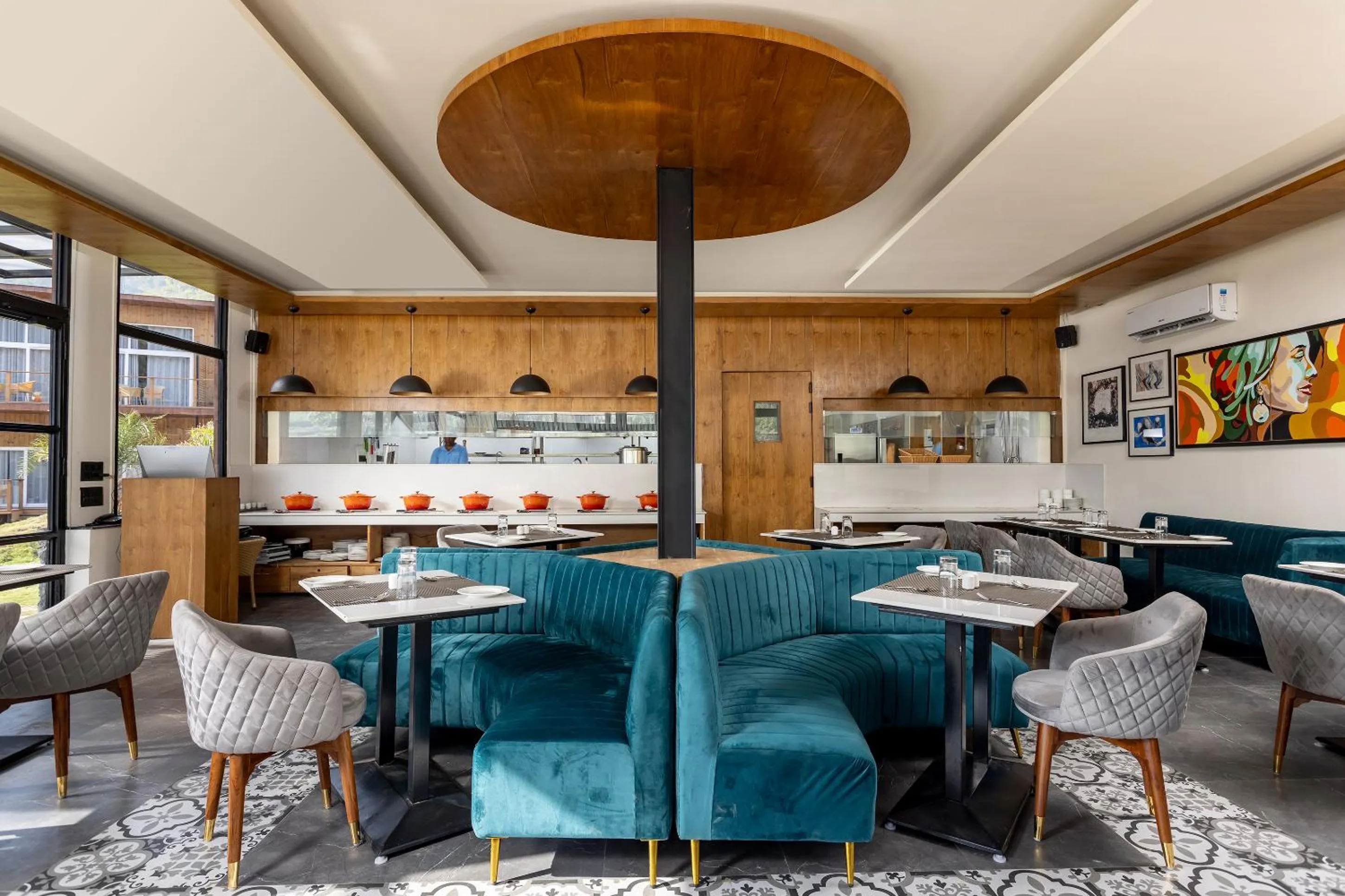 Restaurant/places to eat in juSTa Rasa Retreat & Spa Rishikesh