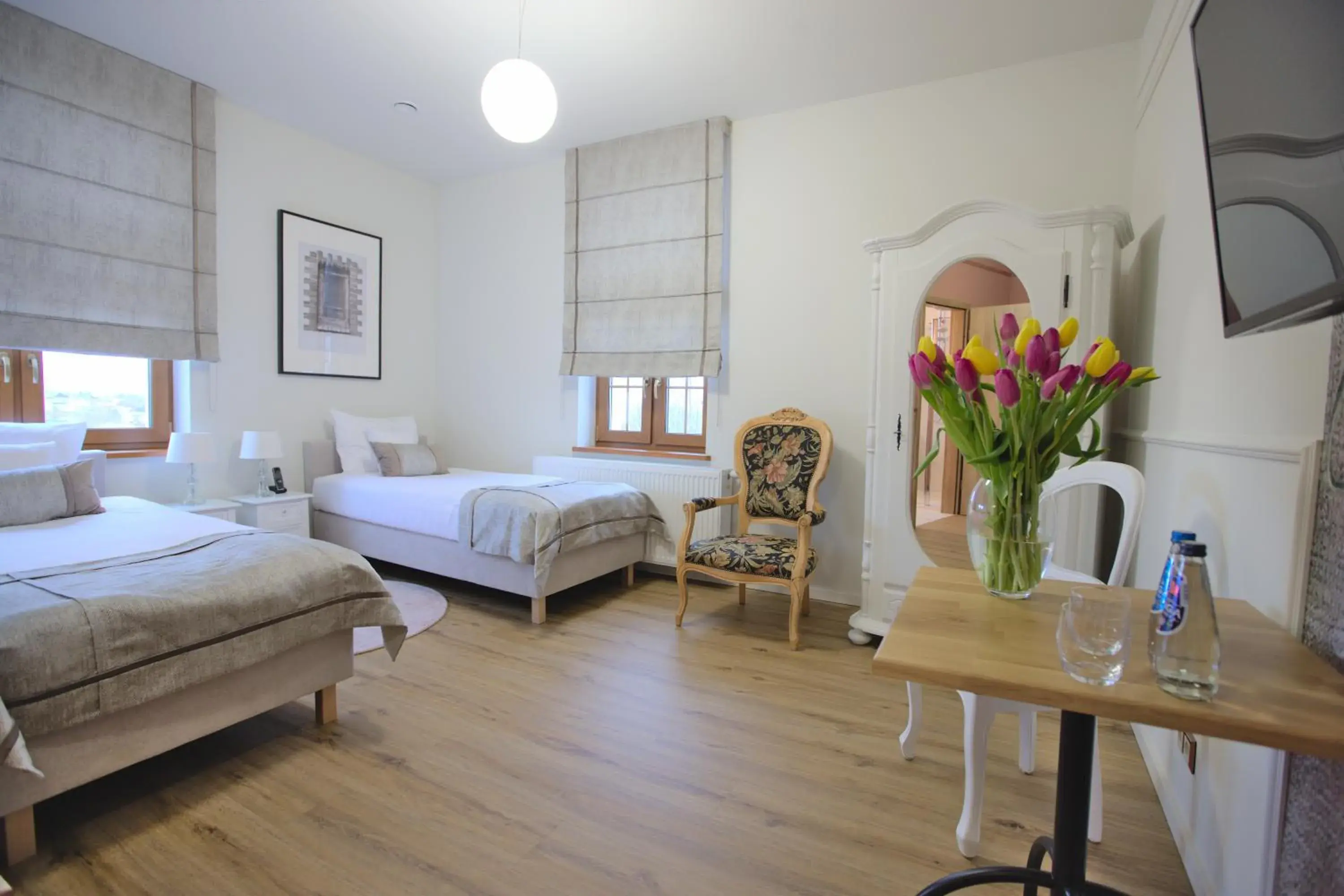 Large Twin Room in Hotel i Restauracja na Skarpie Large Twin Room in Hotel i Restauracja na Skarpie