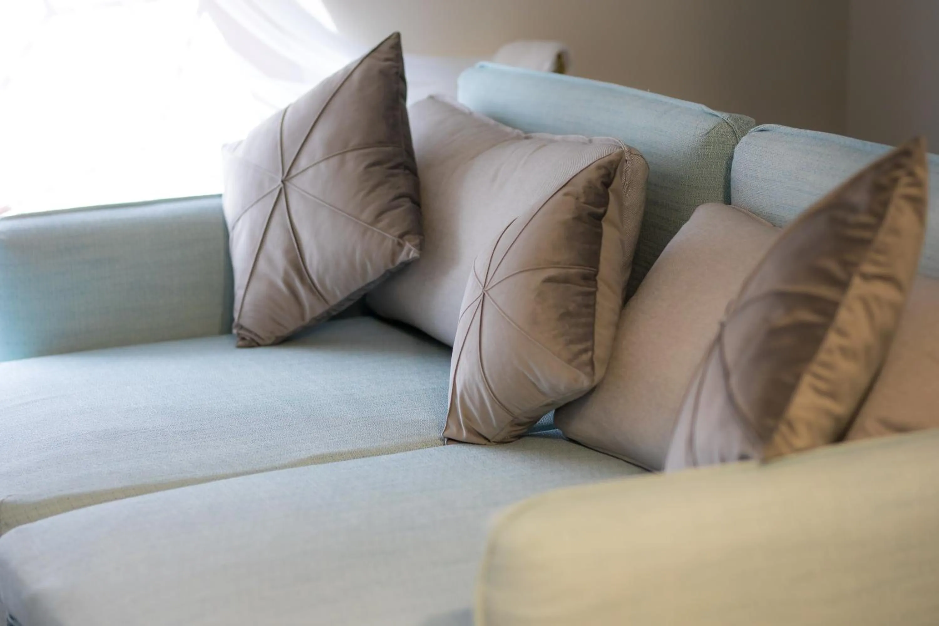 Seating area, Bed in Hotel i Restauracja na Skarpie