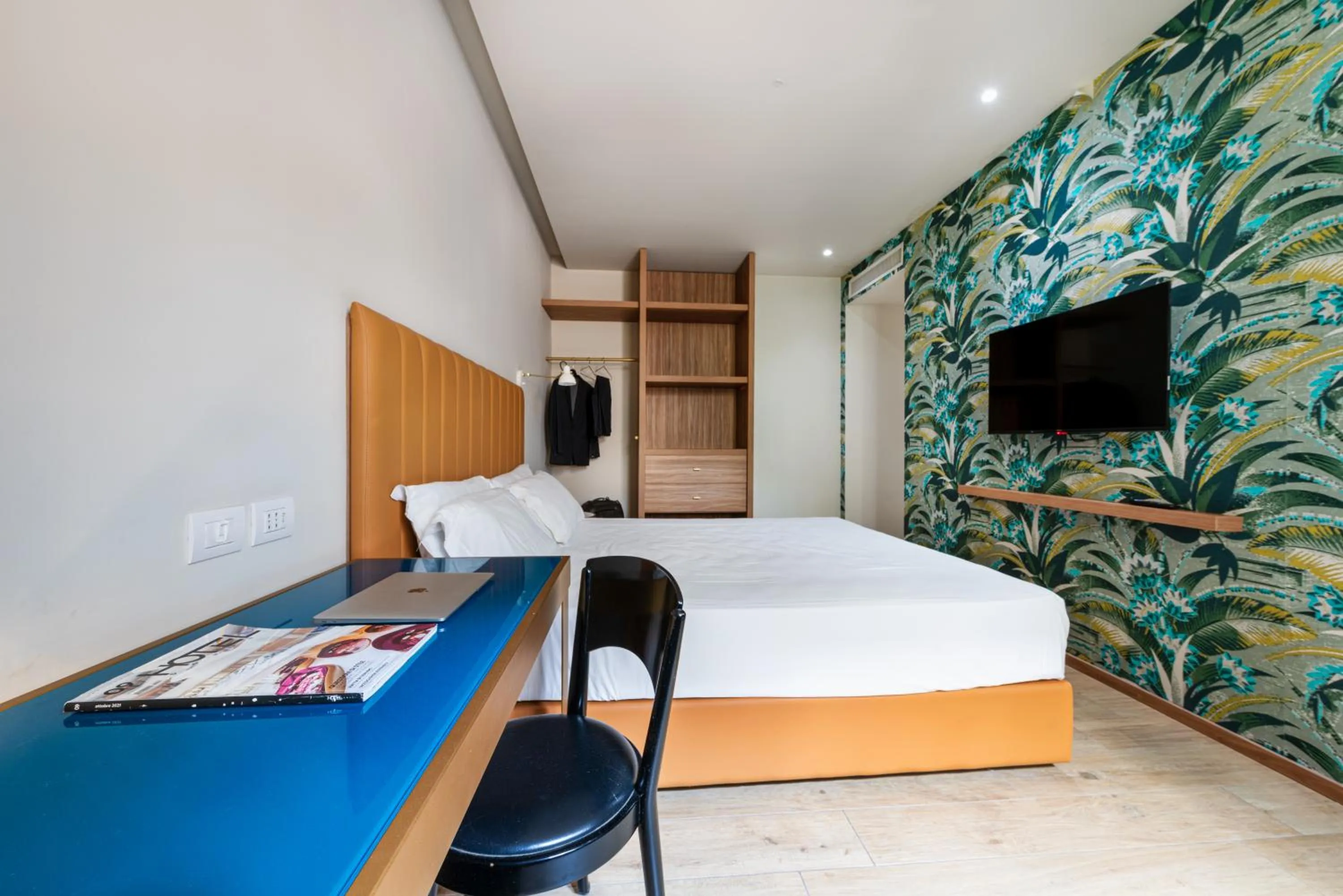 Bed in Art Hotel Boston