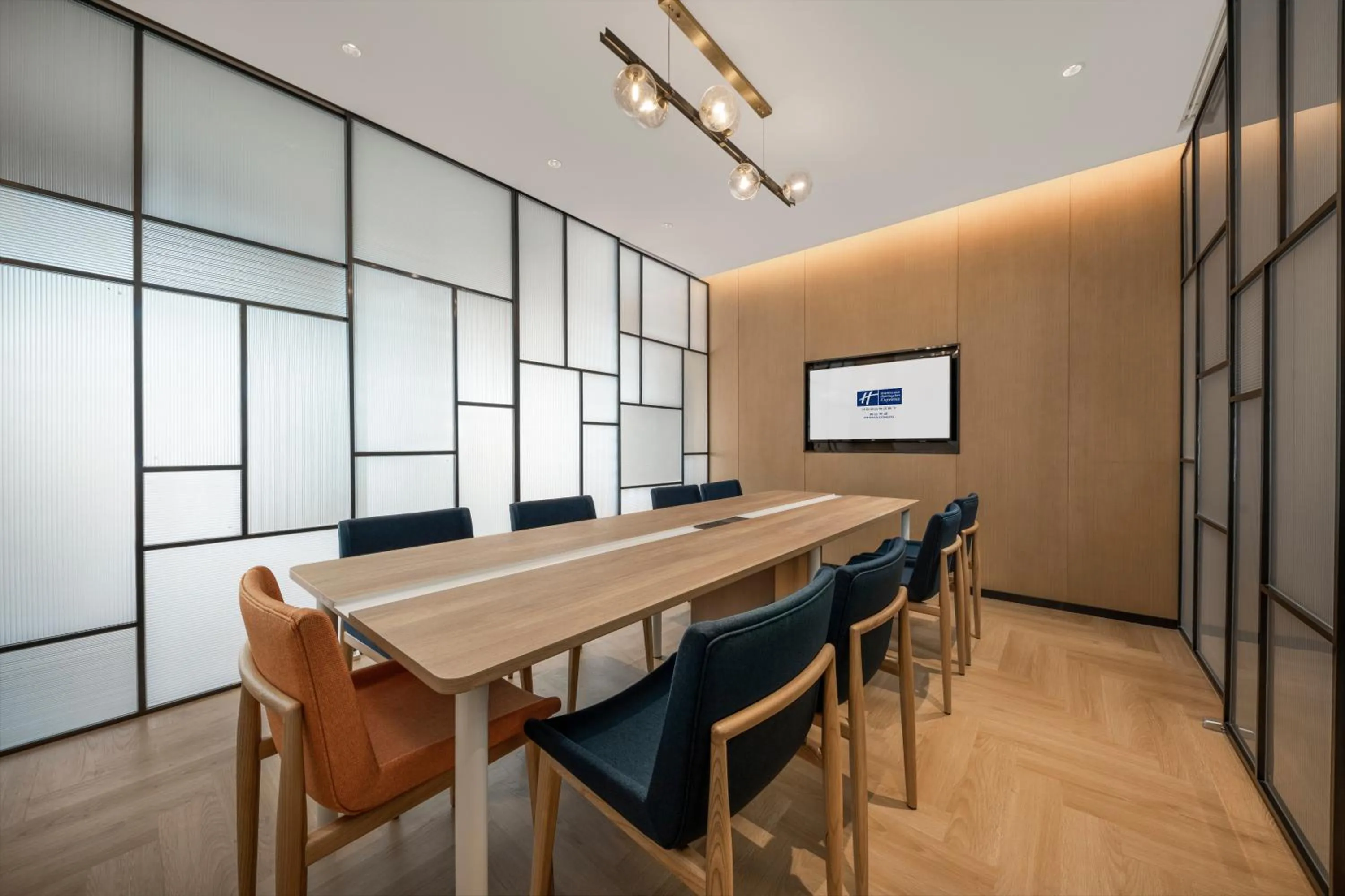 Business facilities in Holiday Inn Express Meishan Dongpo by IHG