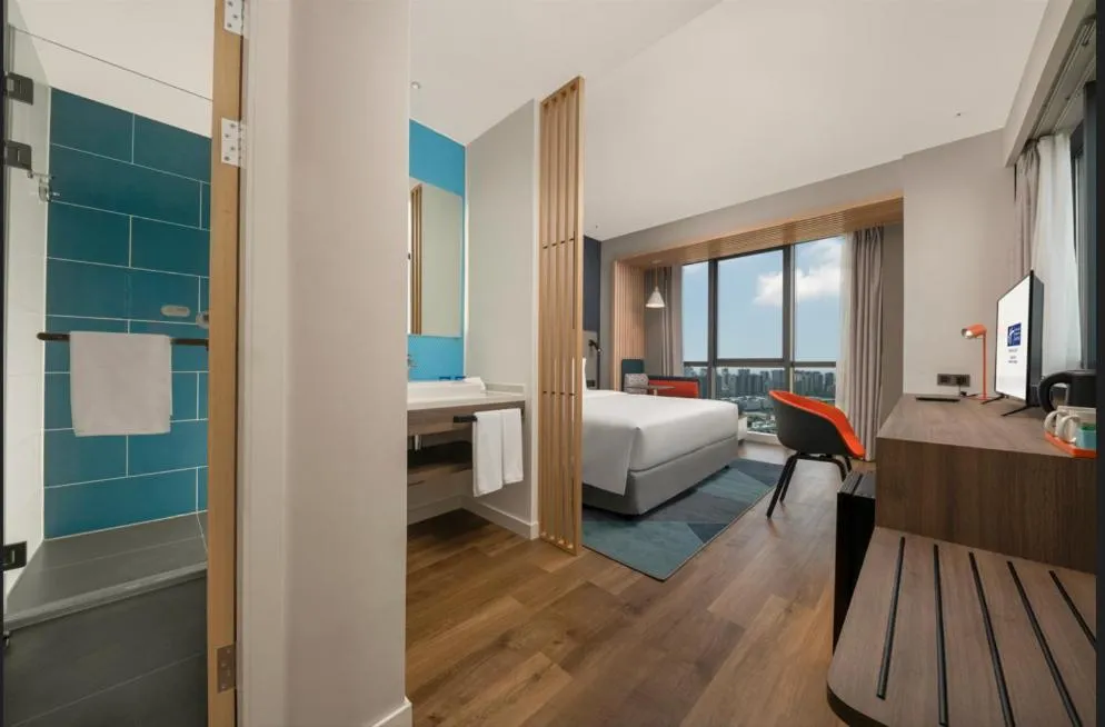 Bed in Holiday Inn Express Meishan Dongpo by IHG