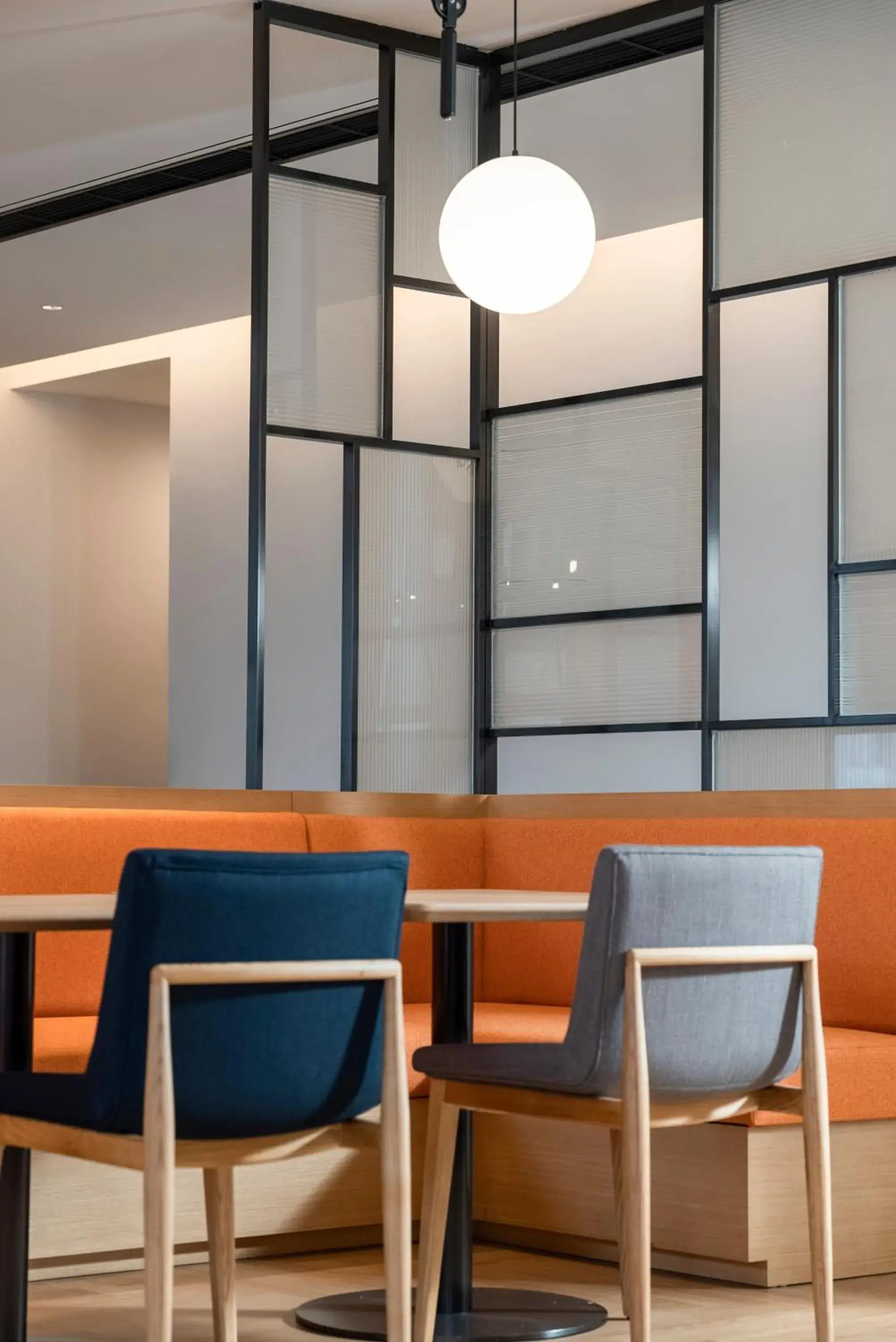 Restaurant/places to eat in Holiday Inn Express Meishan Dongpo by IHG Restaurant/places to eat in Holiday Inn Express Meishan Dongpo by IHG