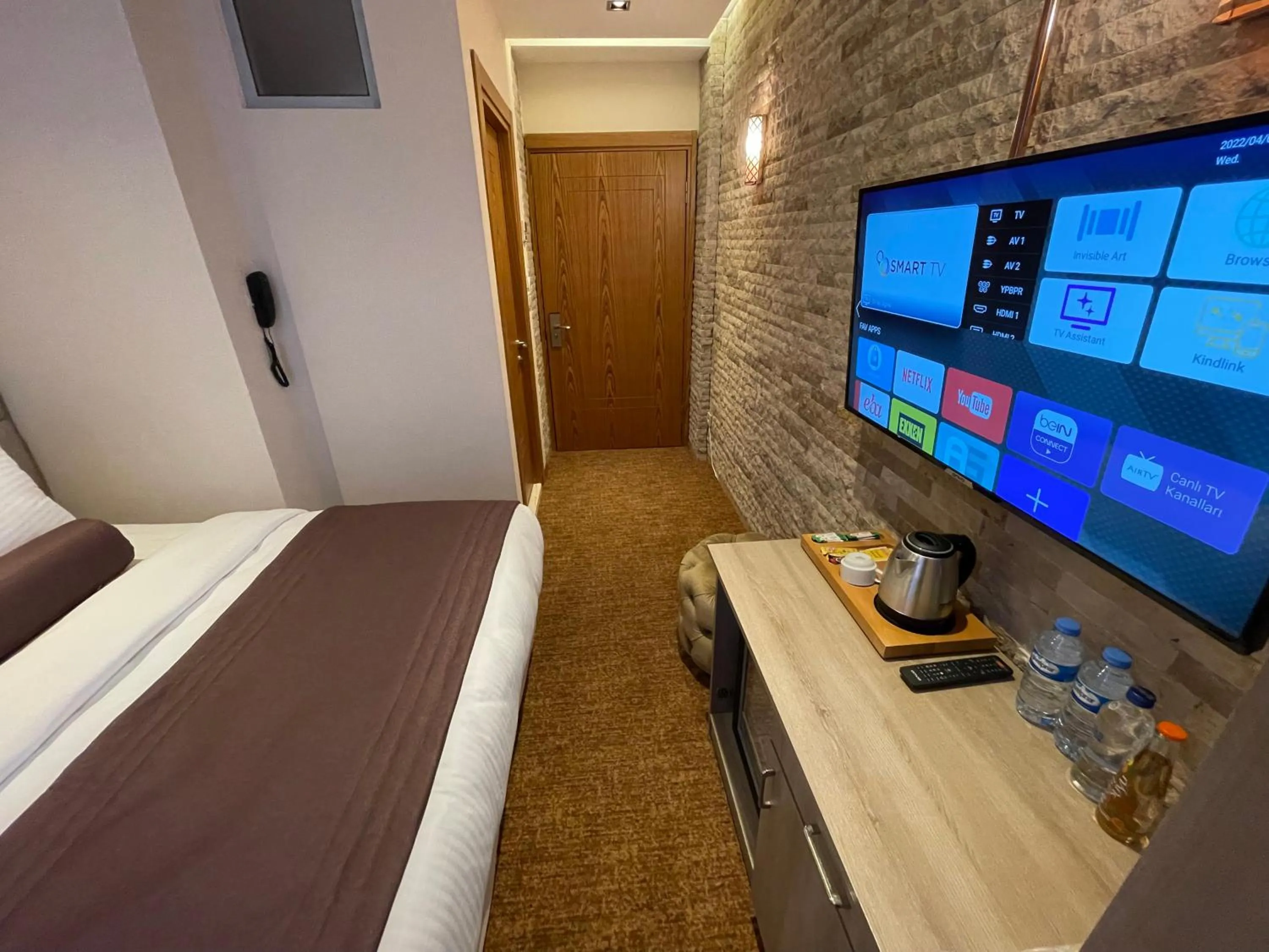 Bed in Weingart Seaside Hotel