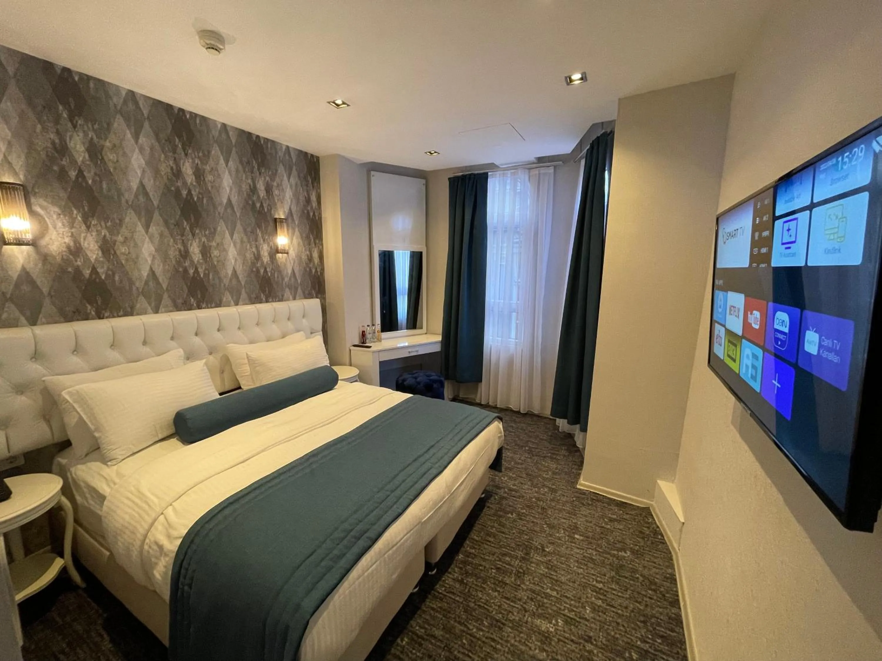 Photo of the whole room, Bed in Weingart Seaside Hotel