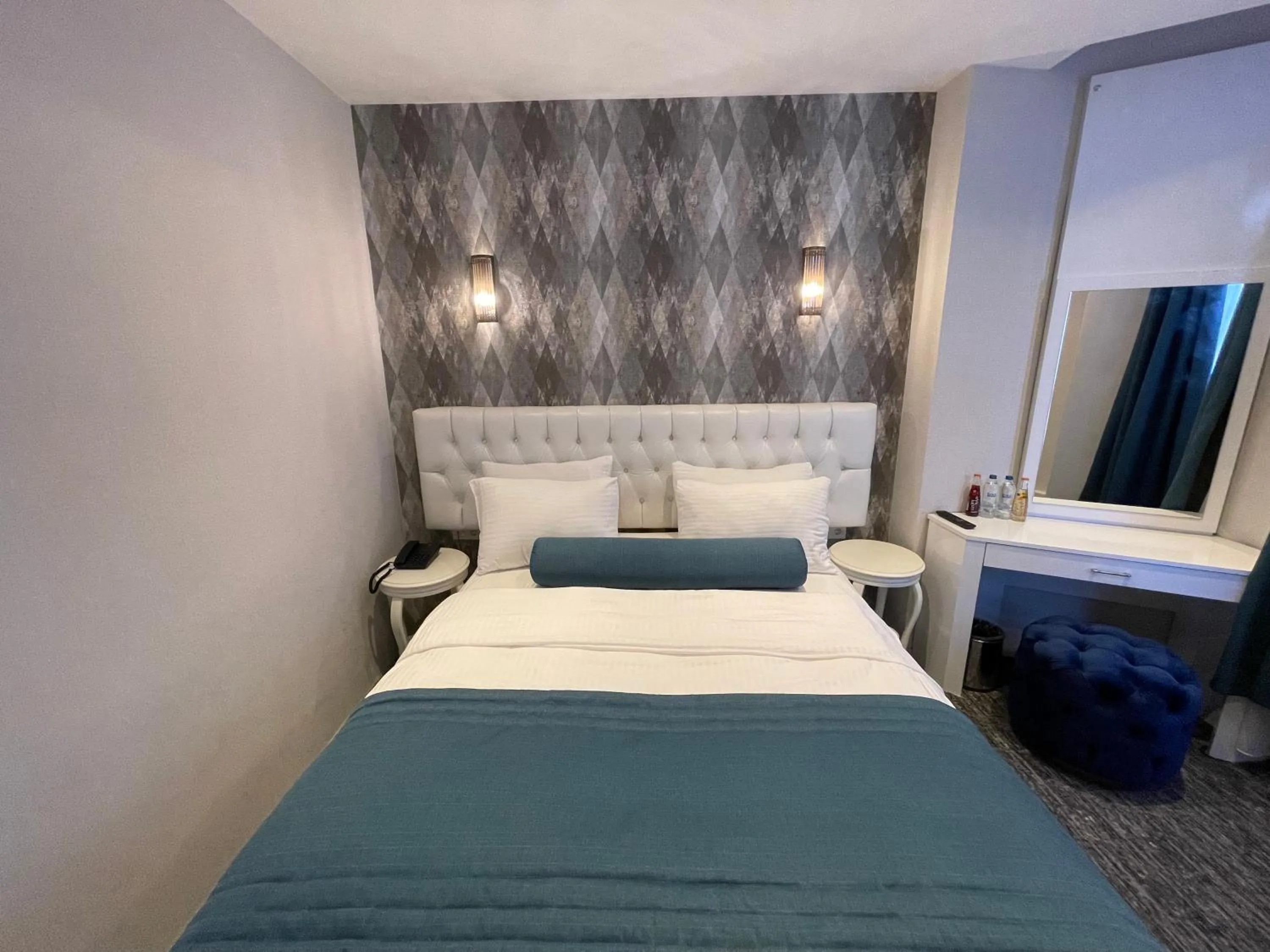 Bed in Weingart Seaside Hotel