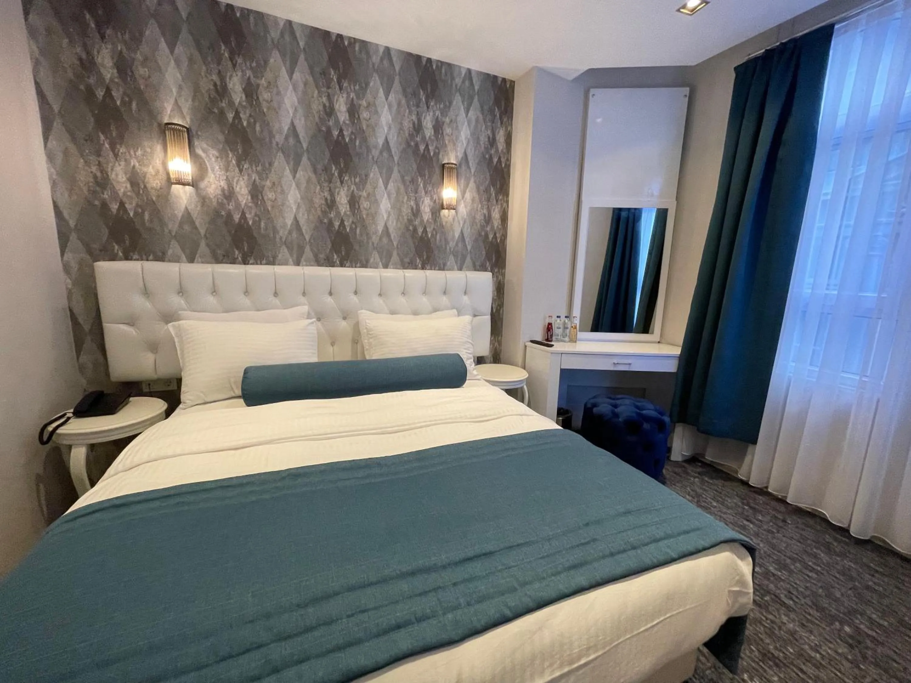 Bed in Weingart Seaside Hotel