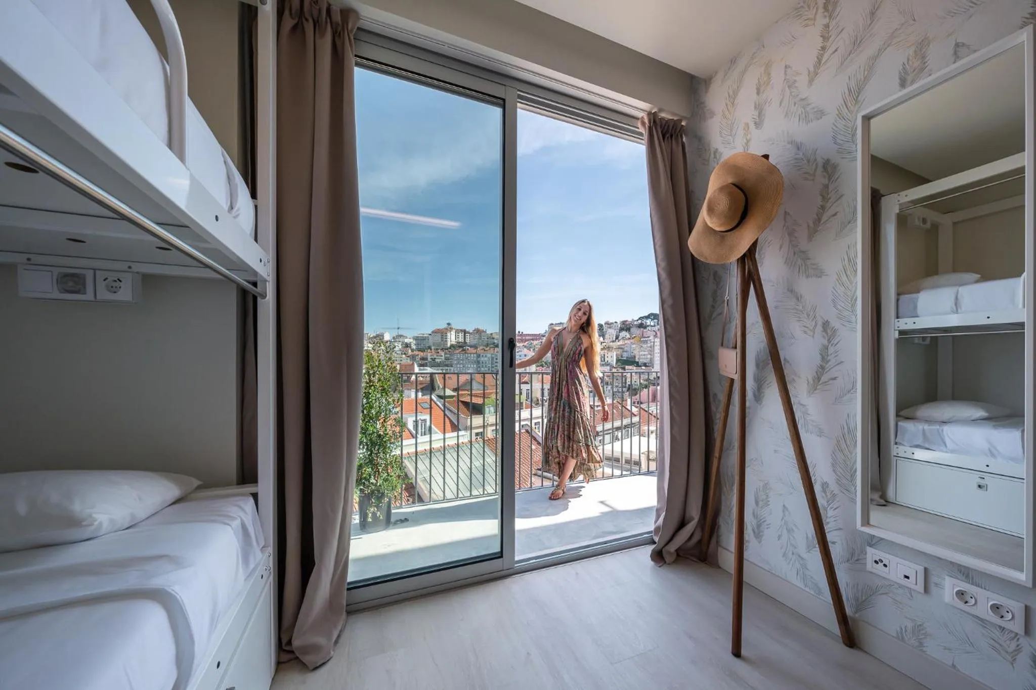 Bed in We Hate F Tourists